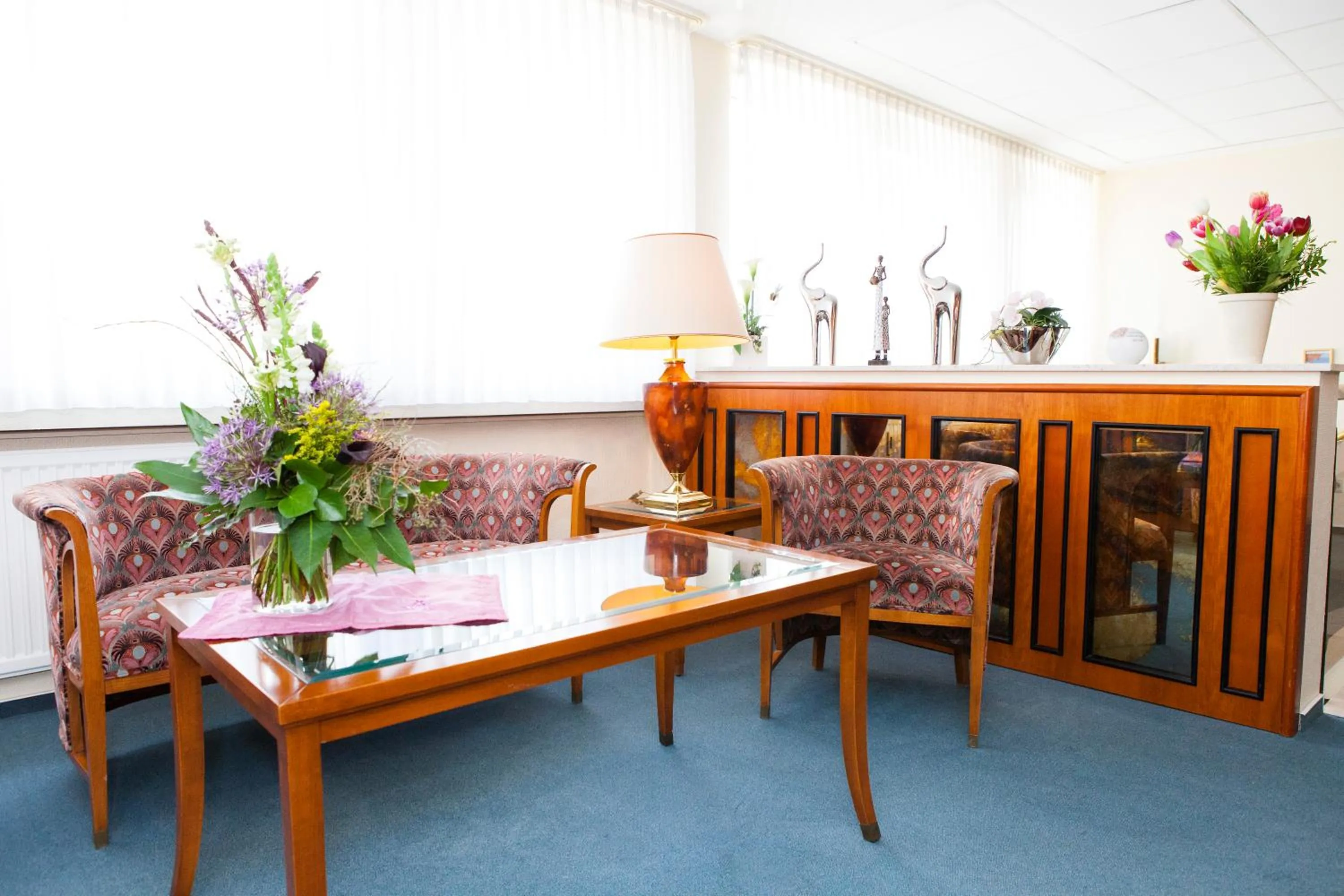 Lobby or reception in Hotel Am Düsseldorfer Platz