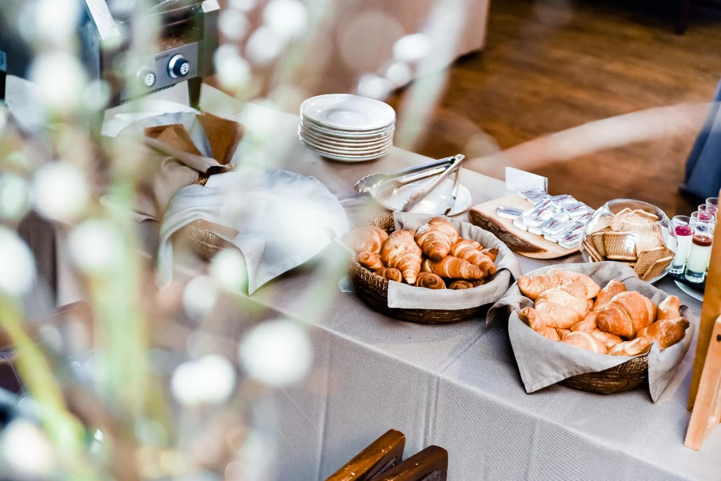 Food in Bakkara Hotel