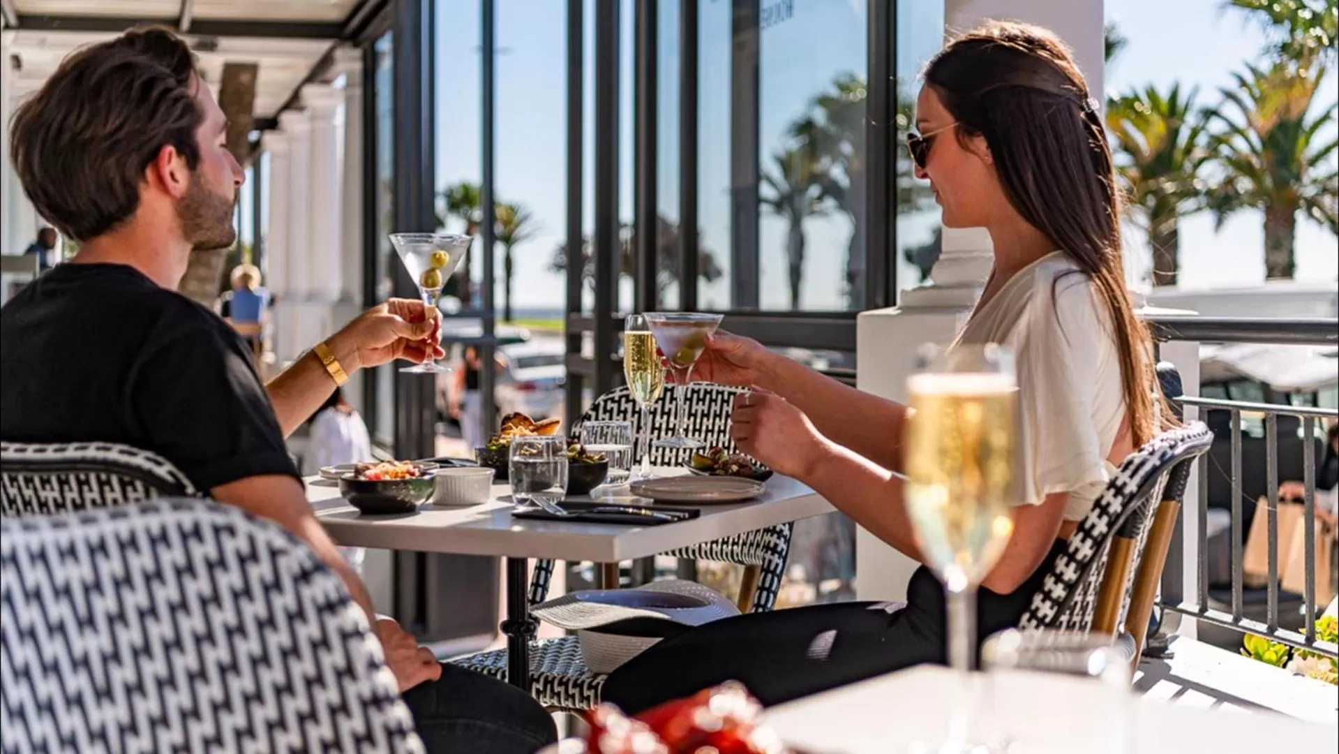 Restaurant/places to eat in The Winchester Hotel by NEWMARK