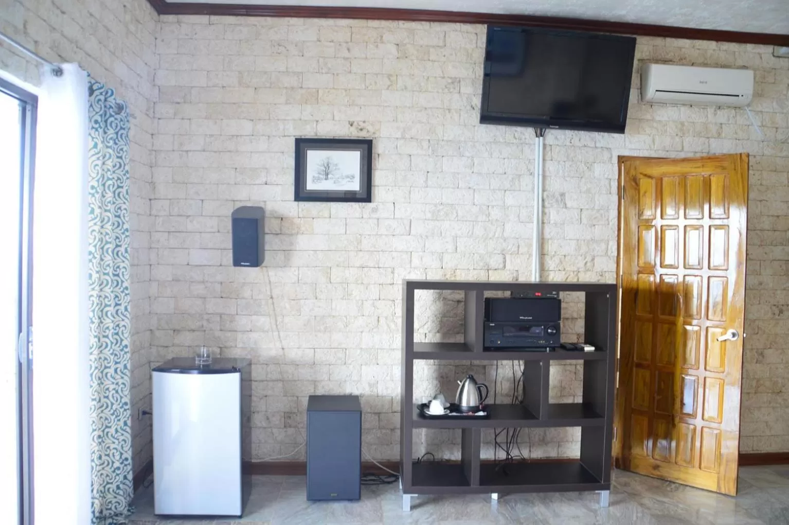 TV and multimedia in Eden Resort