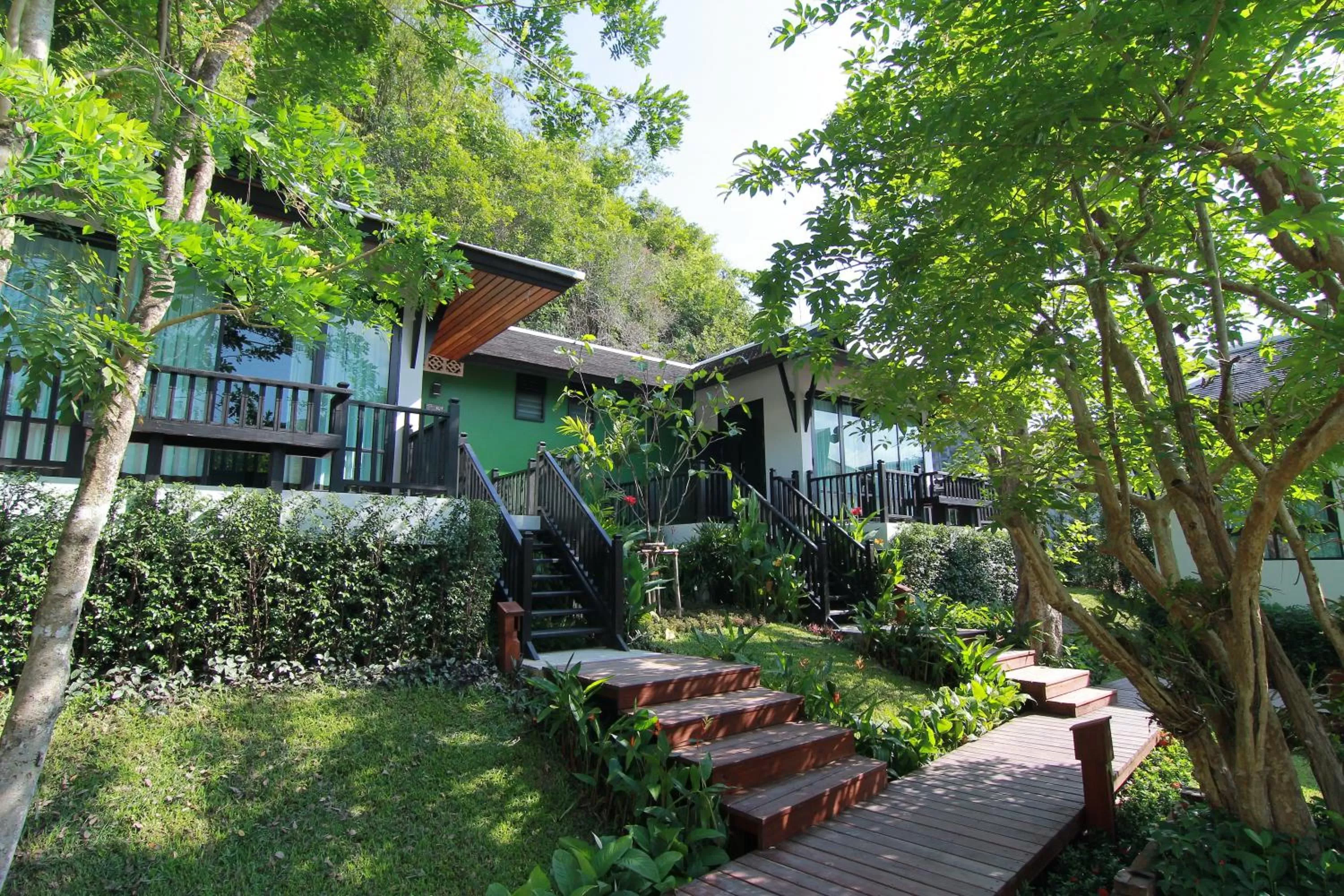 Suite in Numsai Khaosuay Resort