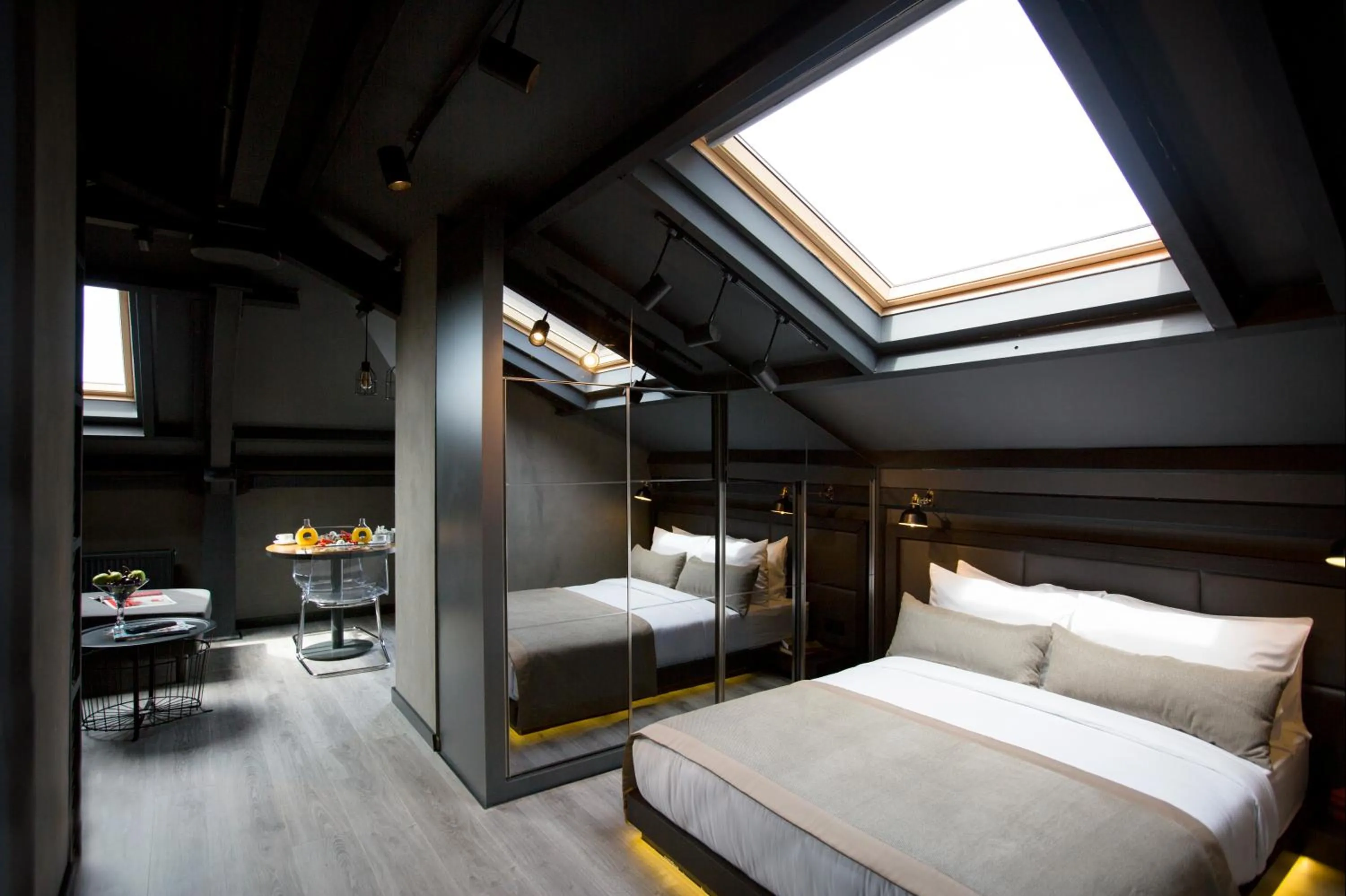 Photo of the whole room, Bed in Cityloft 161