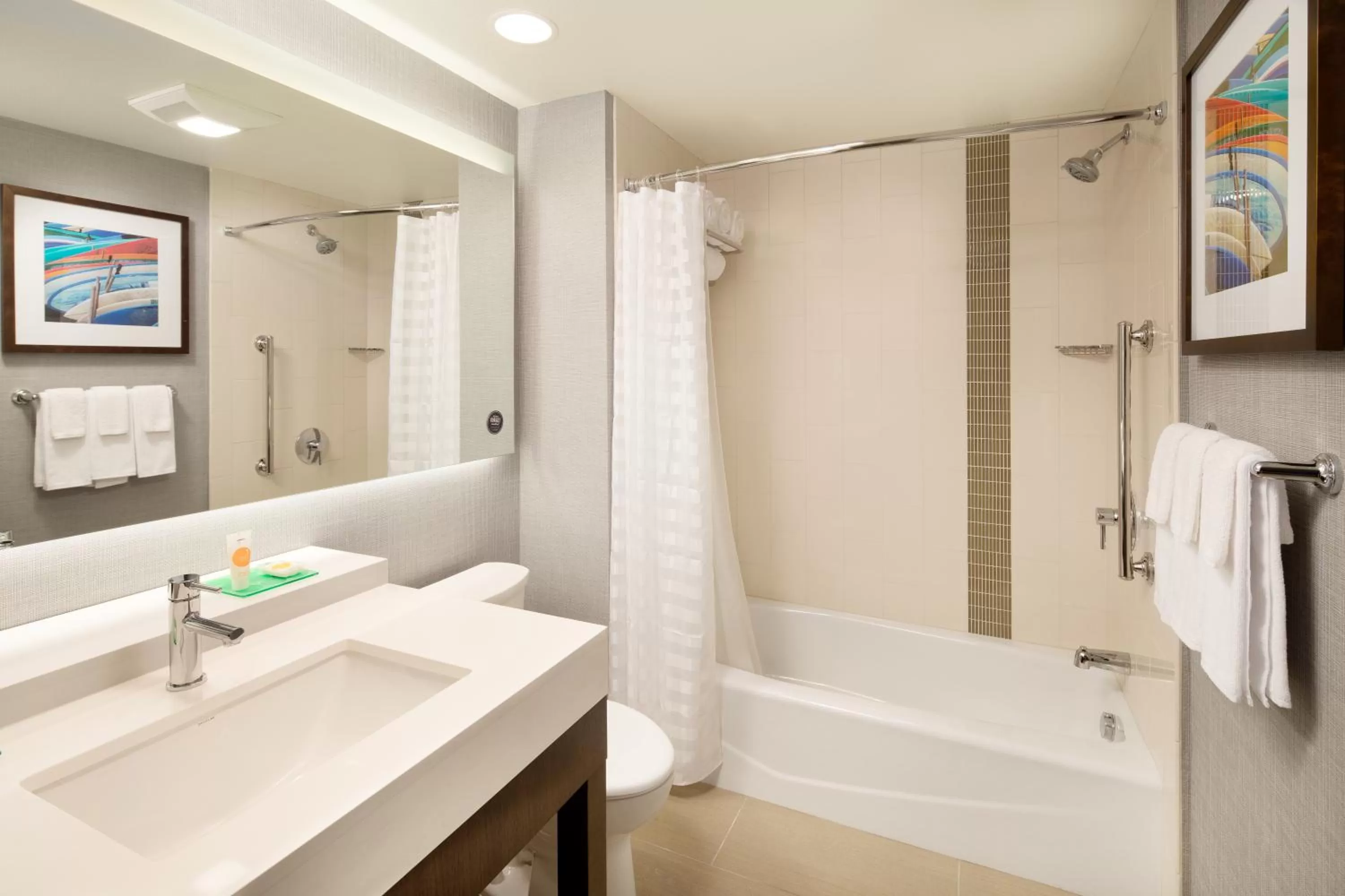 Bathroom in Hyatt Place Santa Cruz