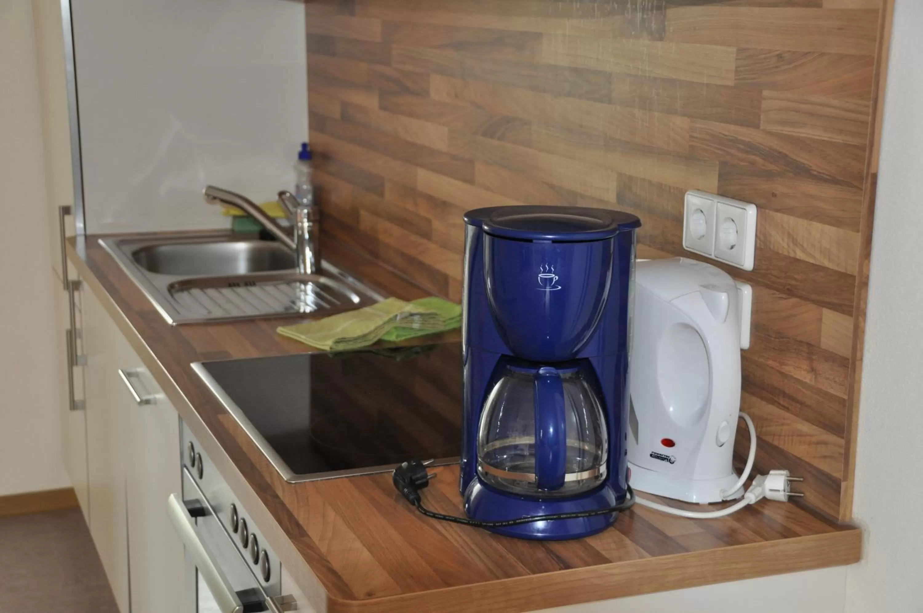 Kitchen or kitchenette, Kitchen/Kitchenette in Gästehaus stuttgART36