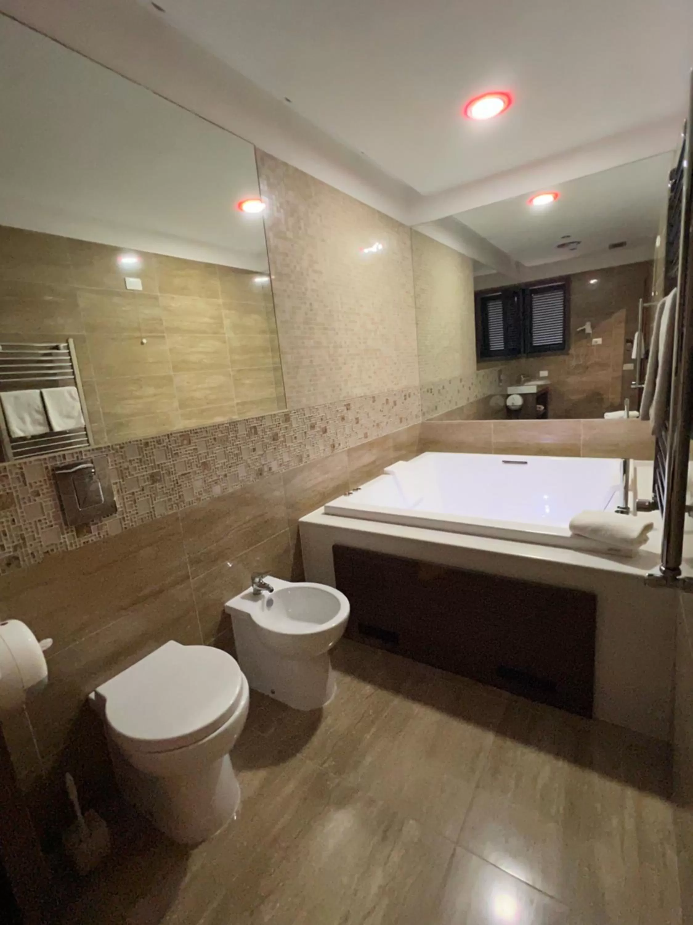 Bathroom in Hotel Smeraldo