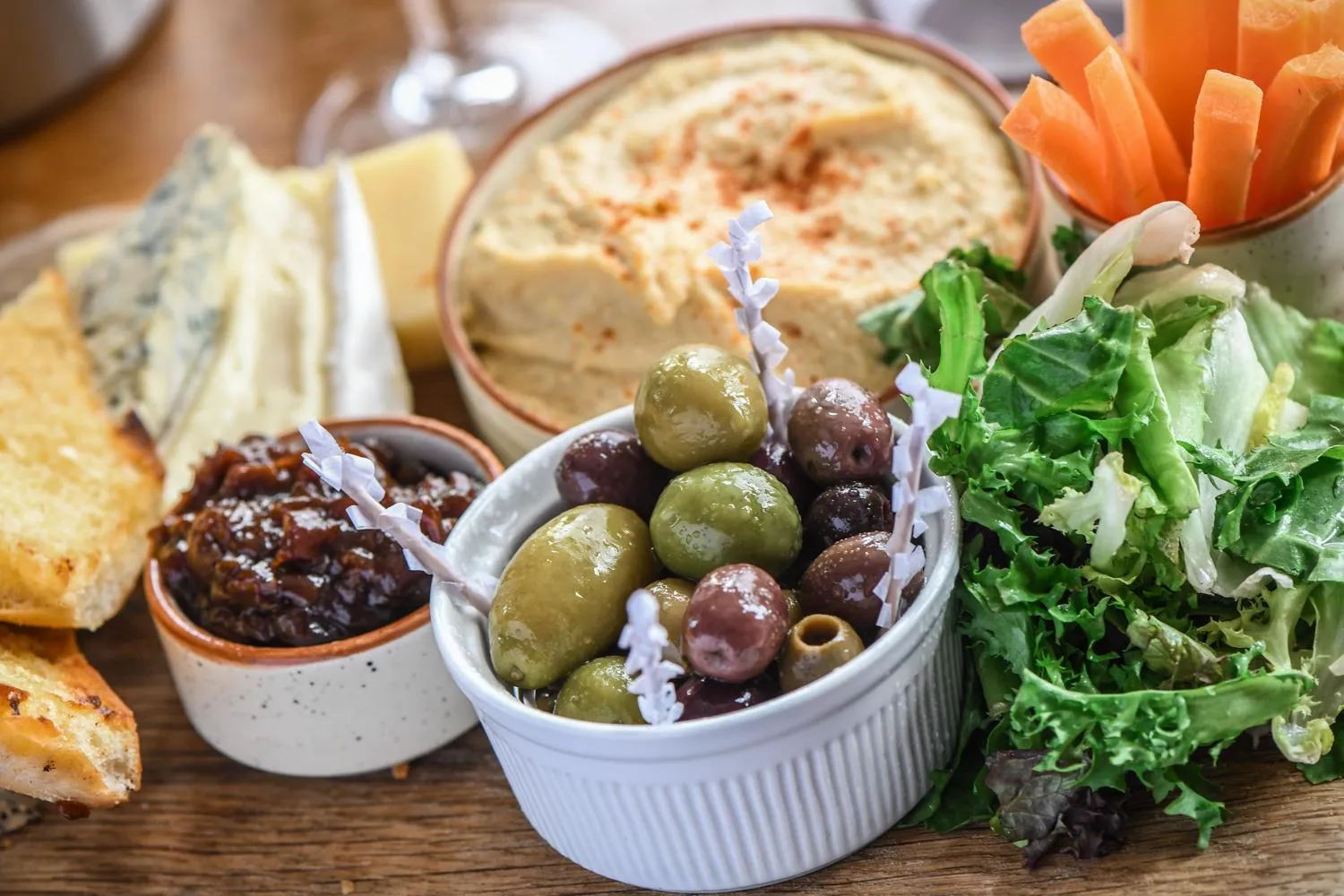 Food and drinks in Boat Country Inn and Restaurant