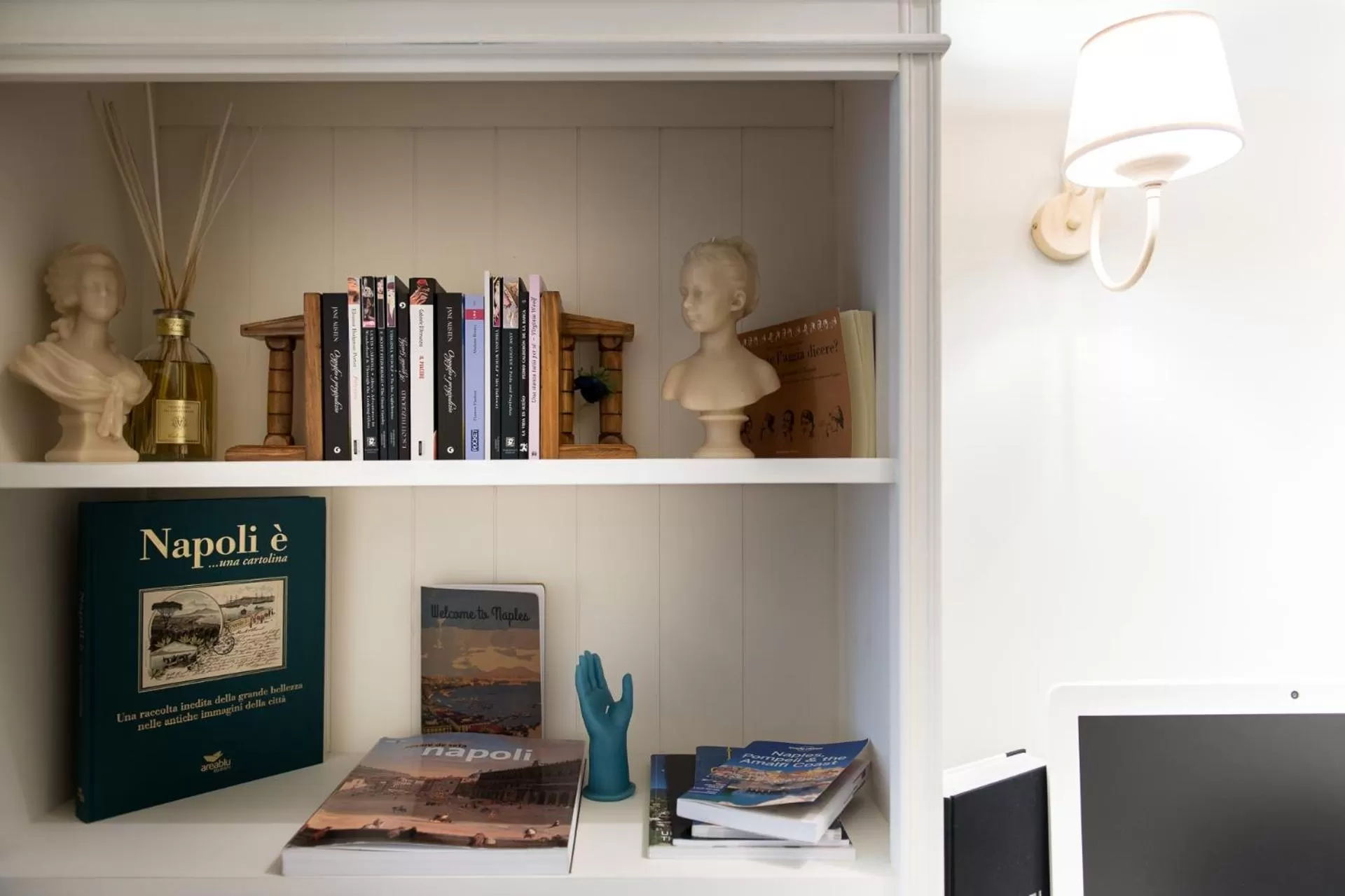 Communal lounge/ TV room in Macchiato Suites Boutique Guest House