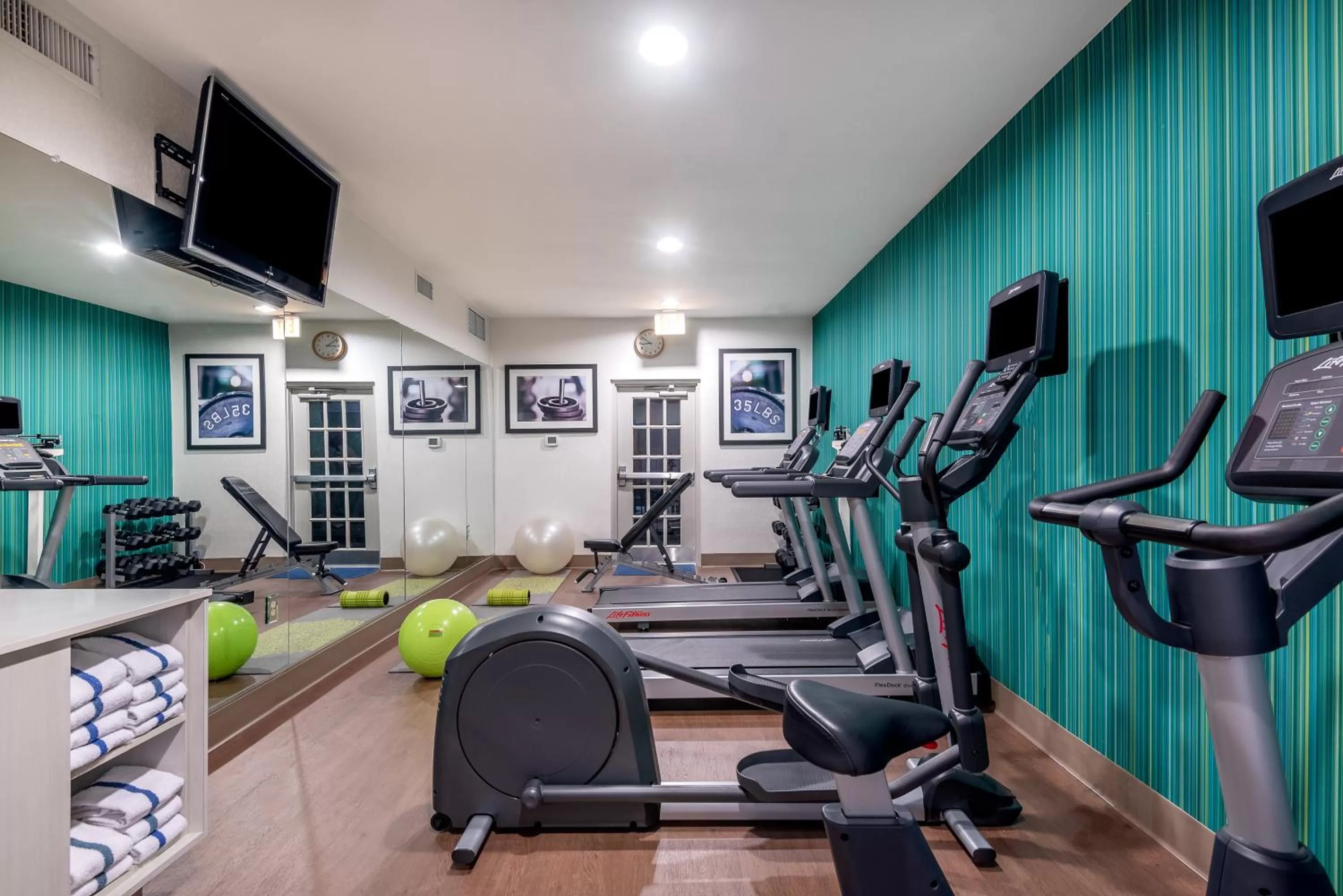 Fitness centre/facilities in Holiday Inn Express Daphne-Spanish Fort by IHG