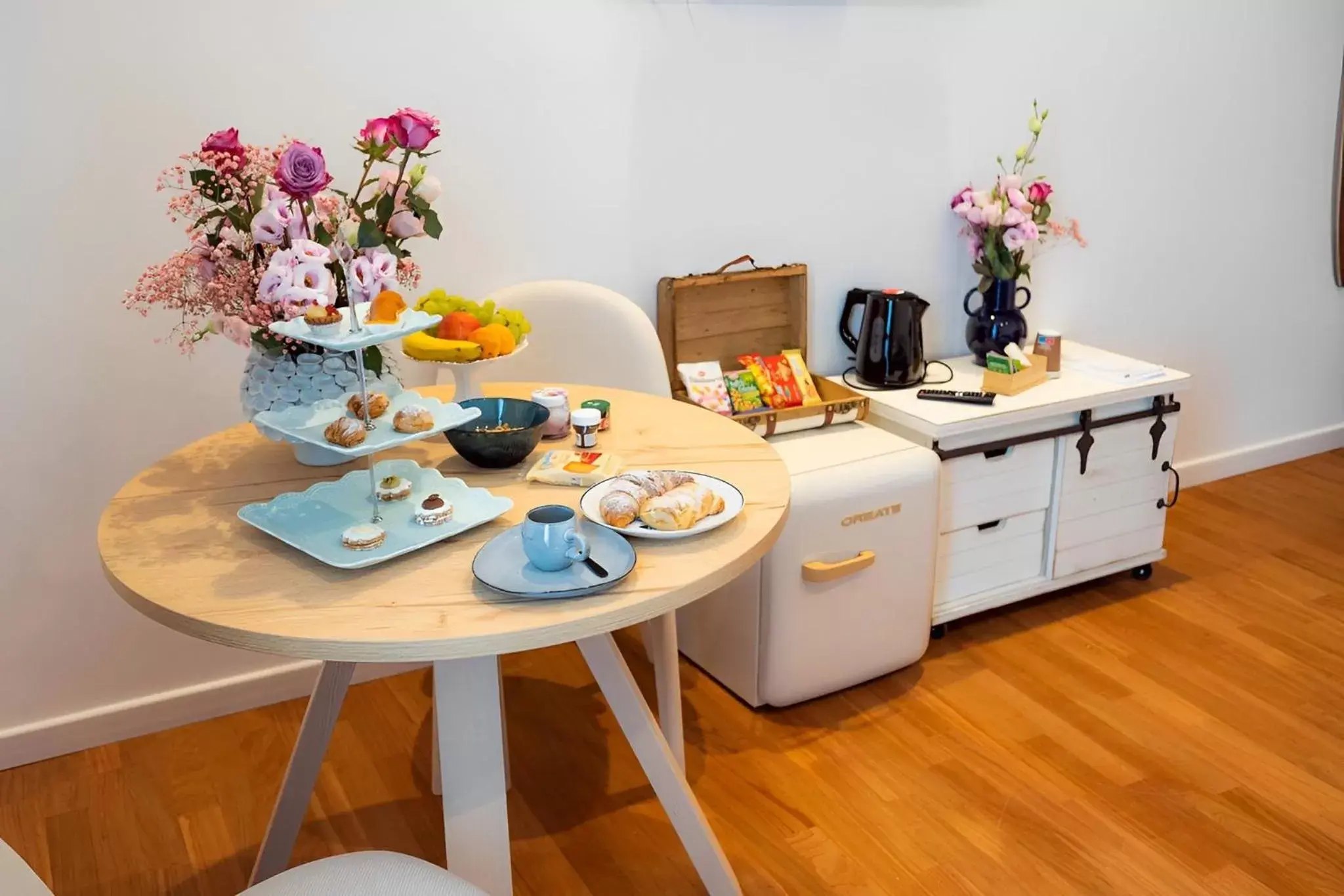 Deluxe Double Room with Sea View in MareLuna Rooms Deluxe Double Room with Sea View in MareLuna Rooms