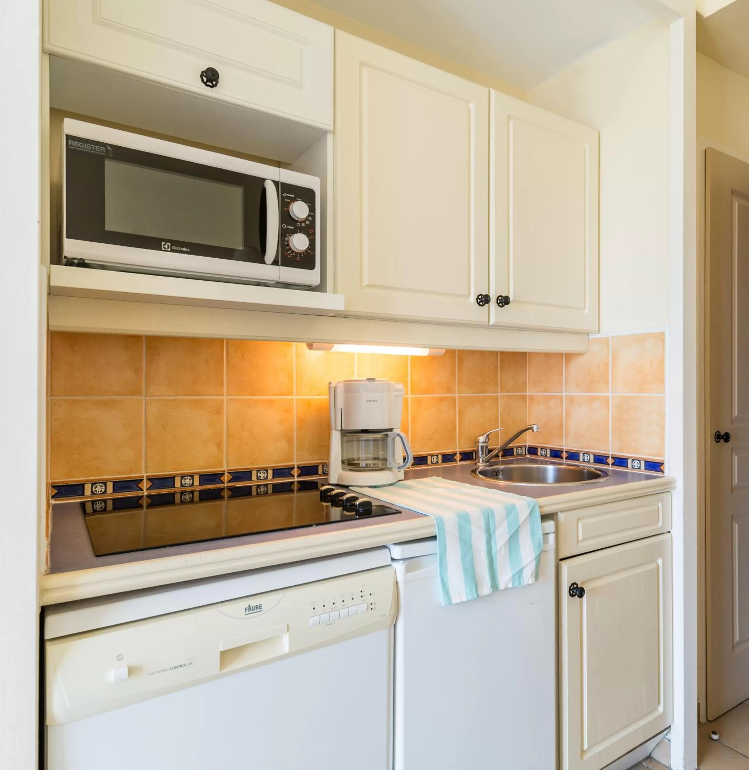 Day in Résidence Pierre & Vacances Les Restanques du Golfe de Saint-Tropez