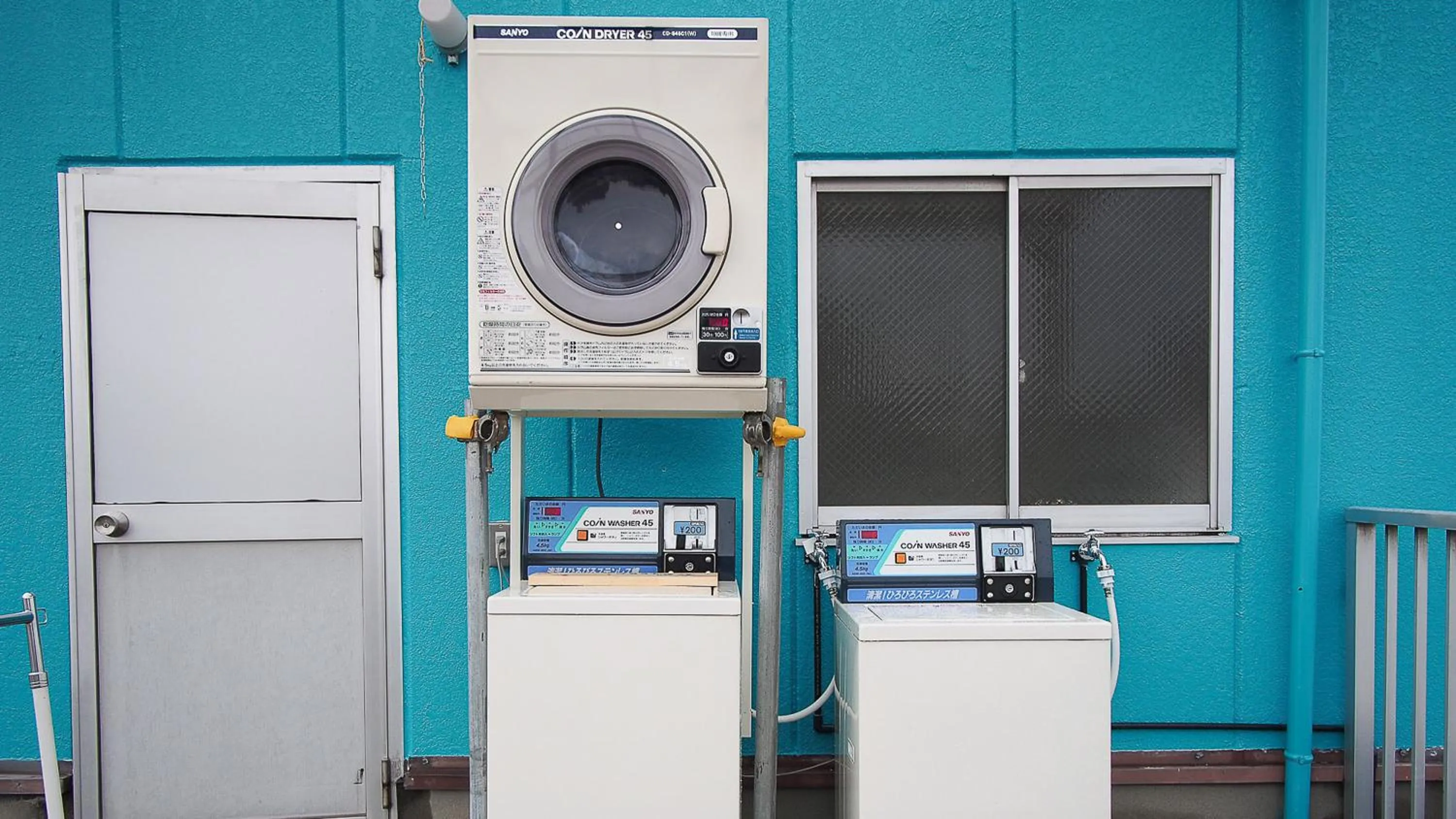 Area and facilities in Kamagasaki University of the Arts Cafe Garden Guest House aka Cocoroom