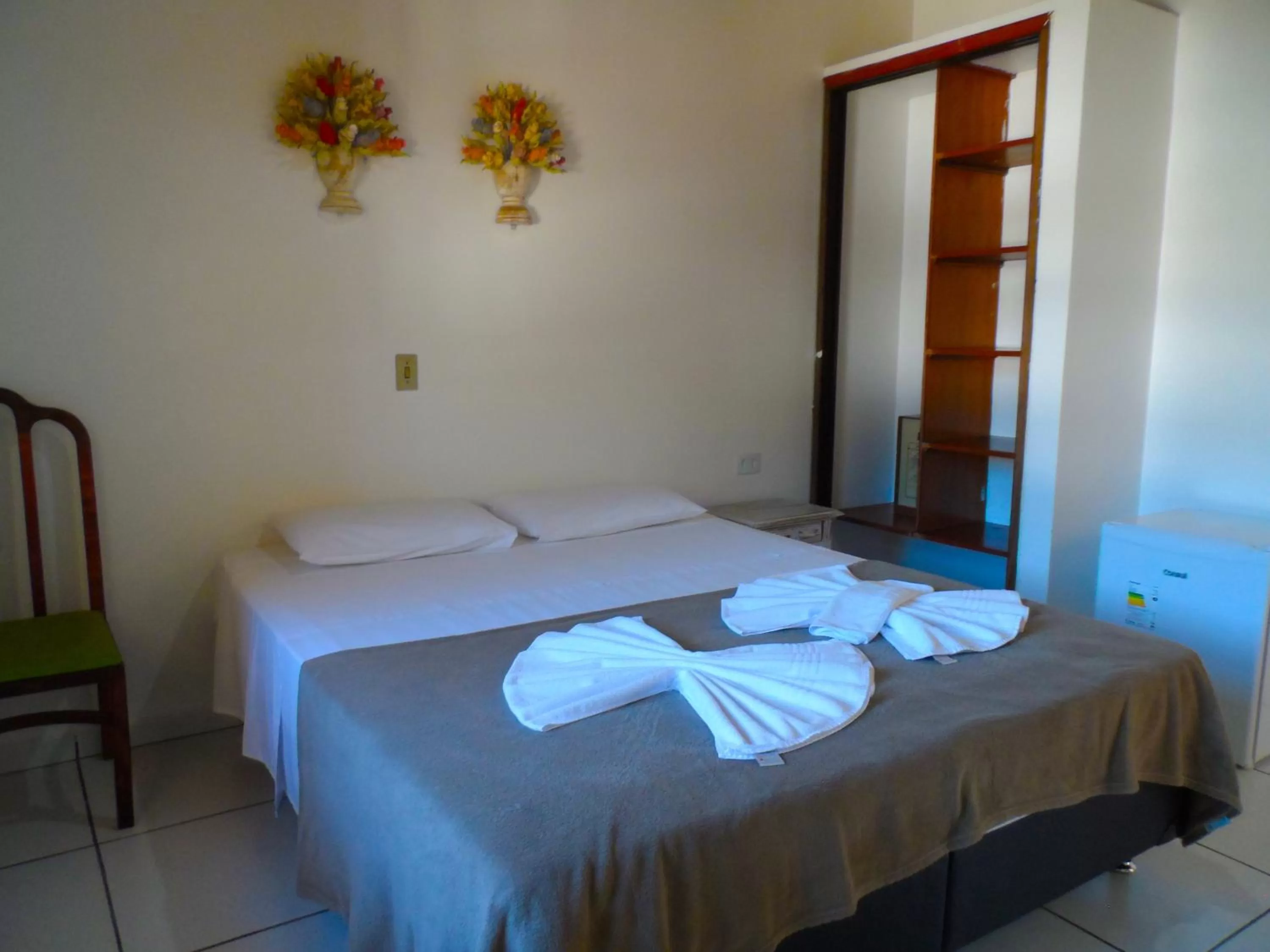 Photo of the whole room, Bed in Hotel e Pousada Pouso54