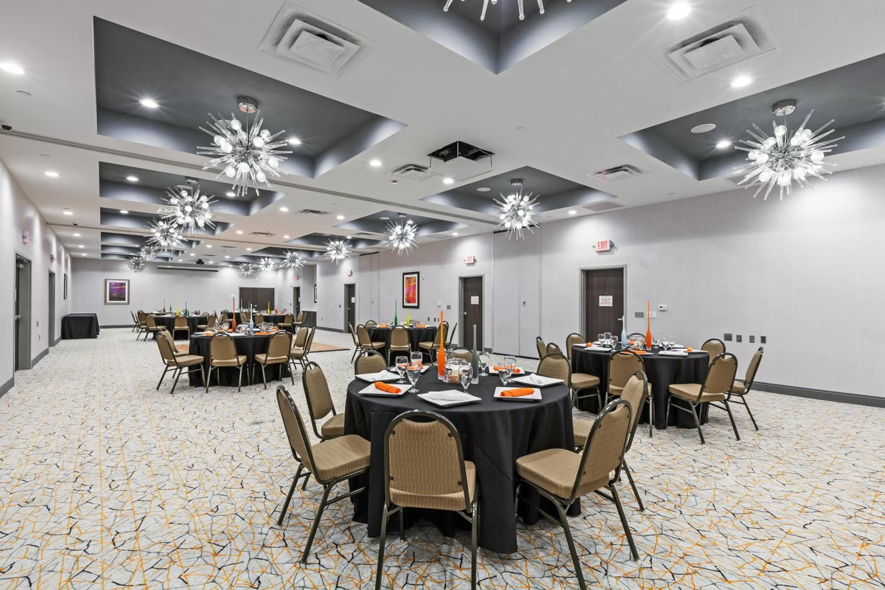 Meeting/conference room in Holiday Inn Houston NE-Bush Airport Area by IHG
