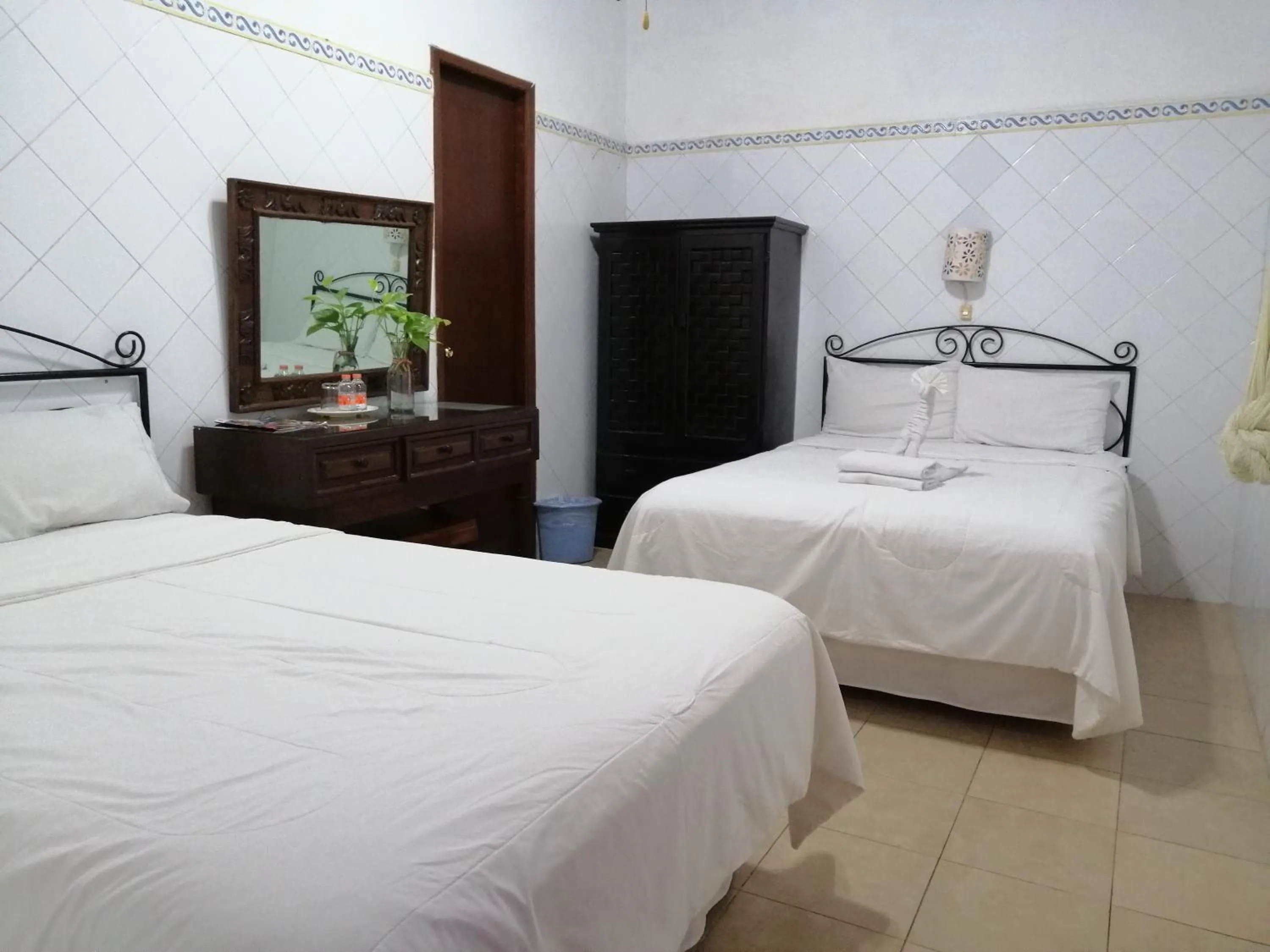 Photo of the whole room, Bed in Hotel Reforma