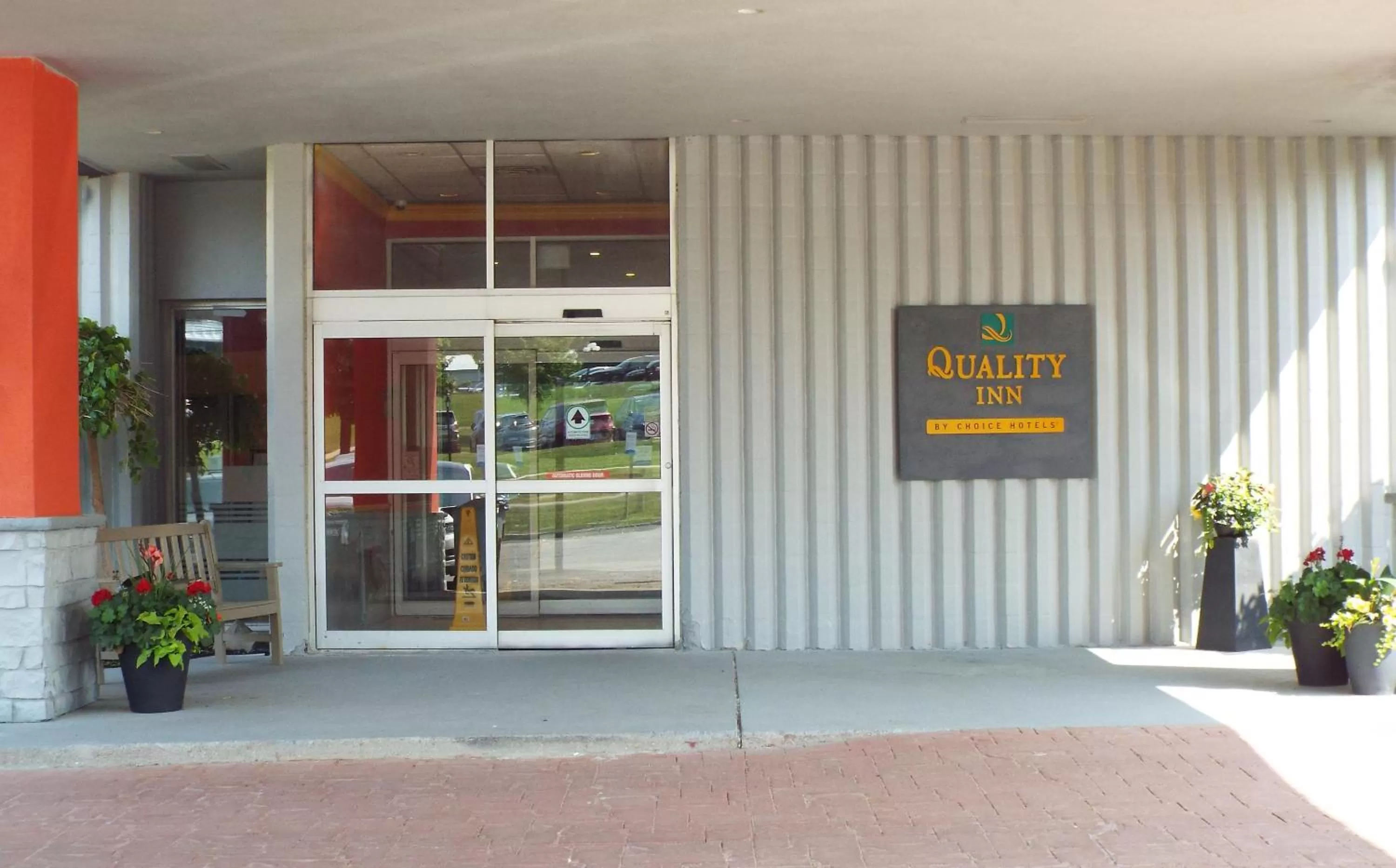 Property building in Quality Inn