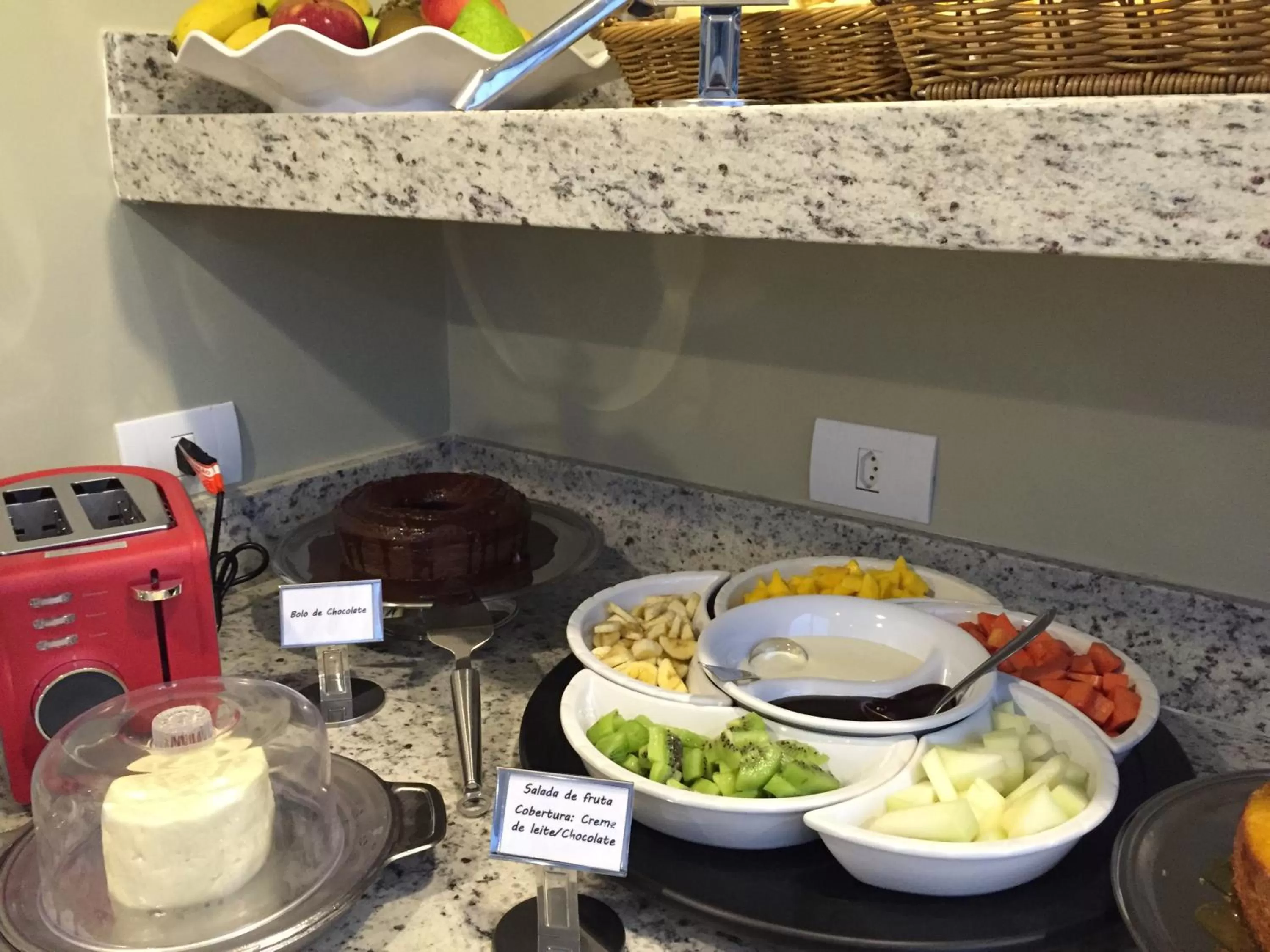 Food in Barueri Premiêr Hotel