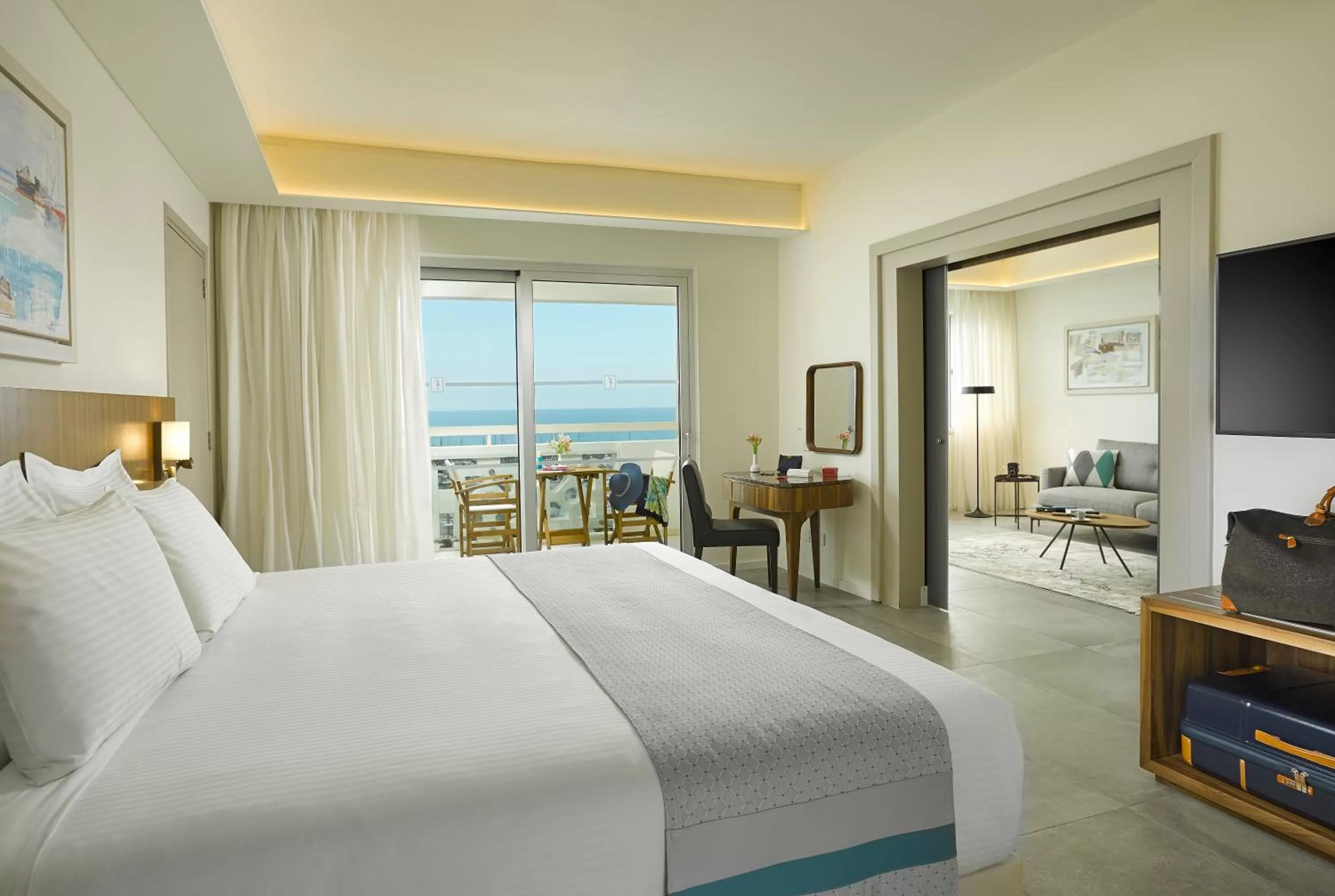 Admiral Suite in St Raphael Resort