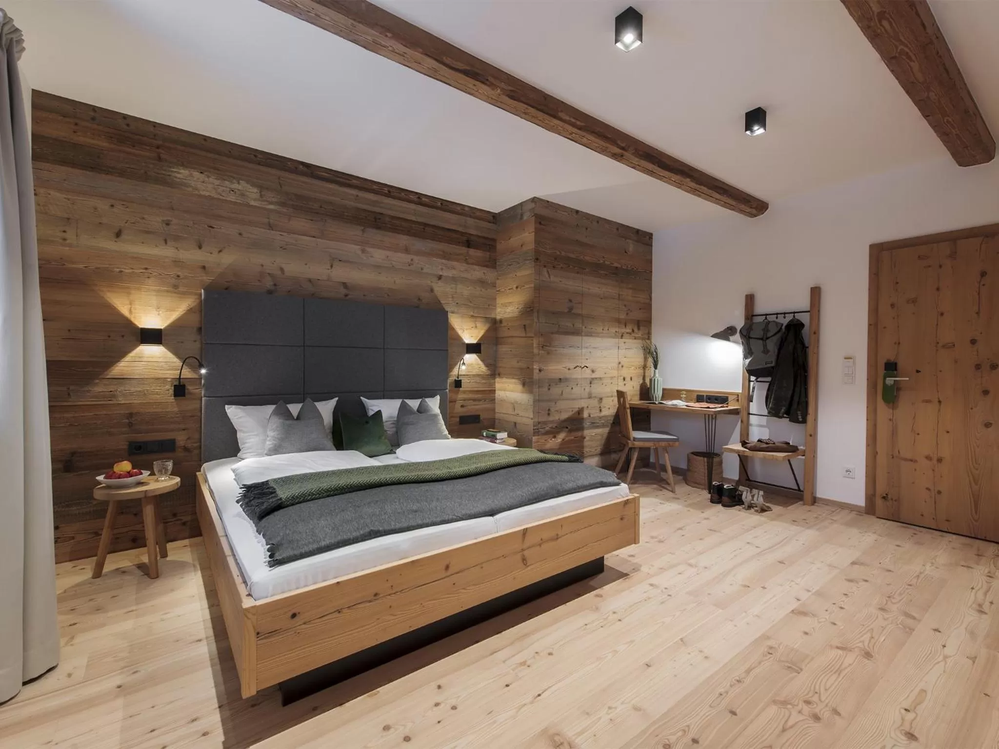 Bed in Forstnerwirt hotel | stubn | biergarten