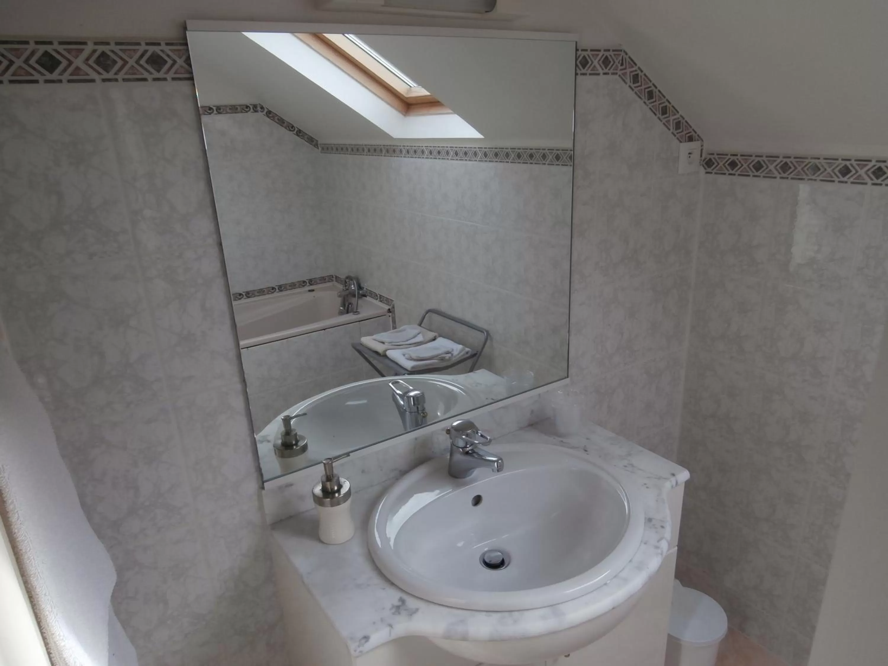 Bathroom in Le Cardonnet