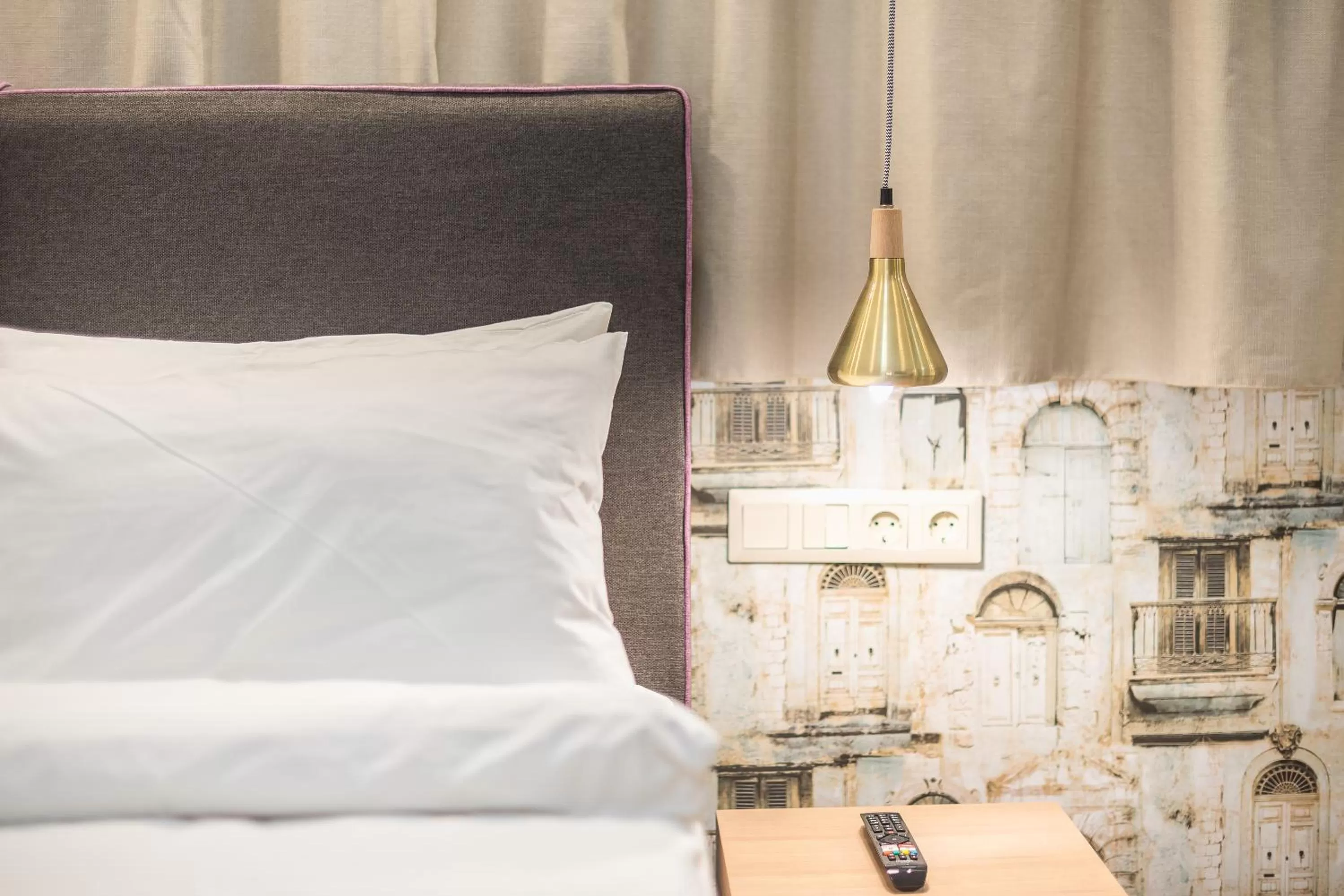 Property building, Bed in Athens Lights