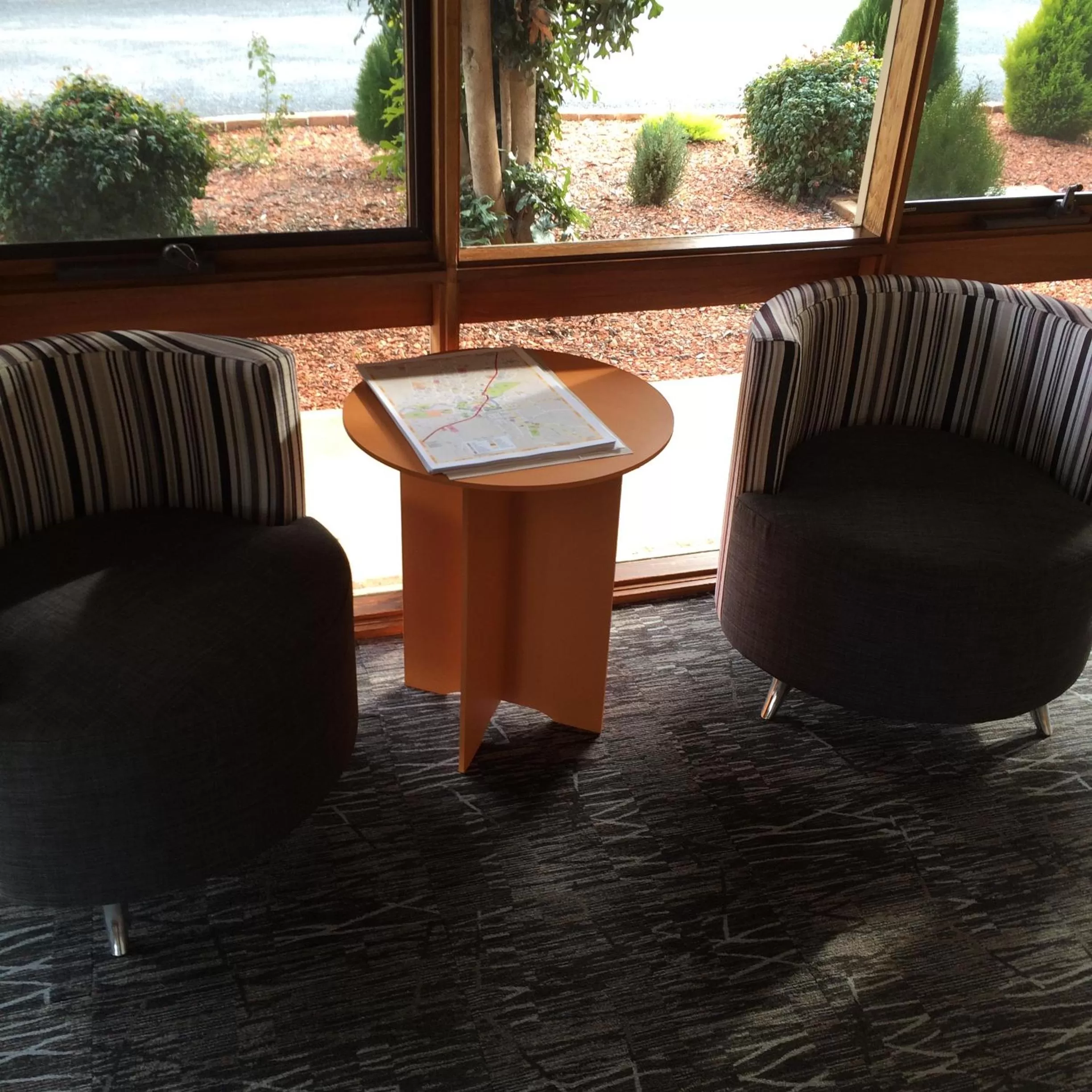 Lobby or reception in Town & Country Motor Inn