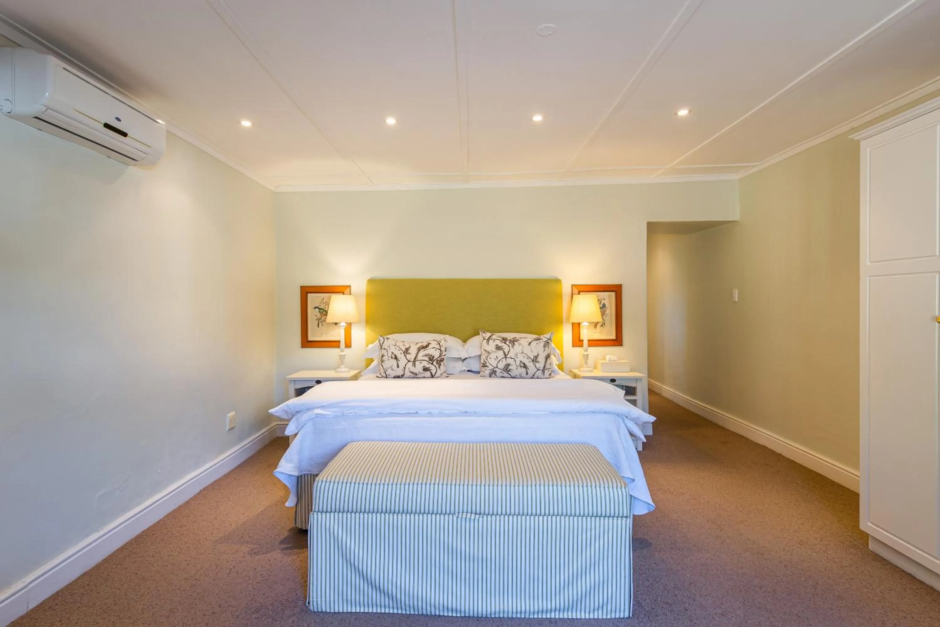 Bedroom, Bed in Webersburg