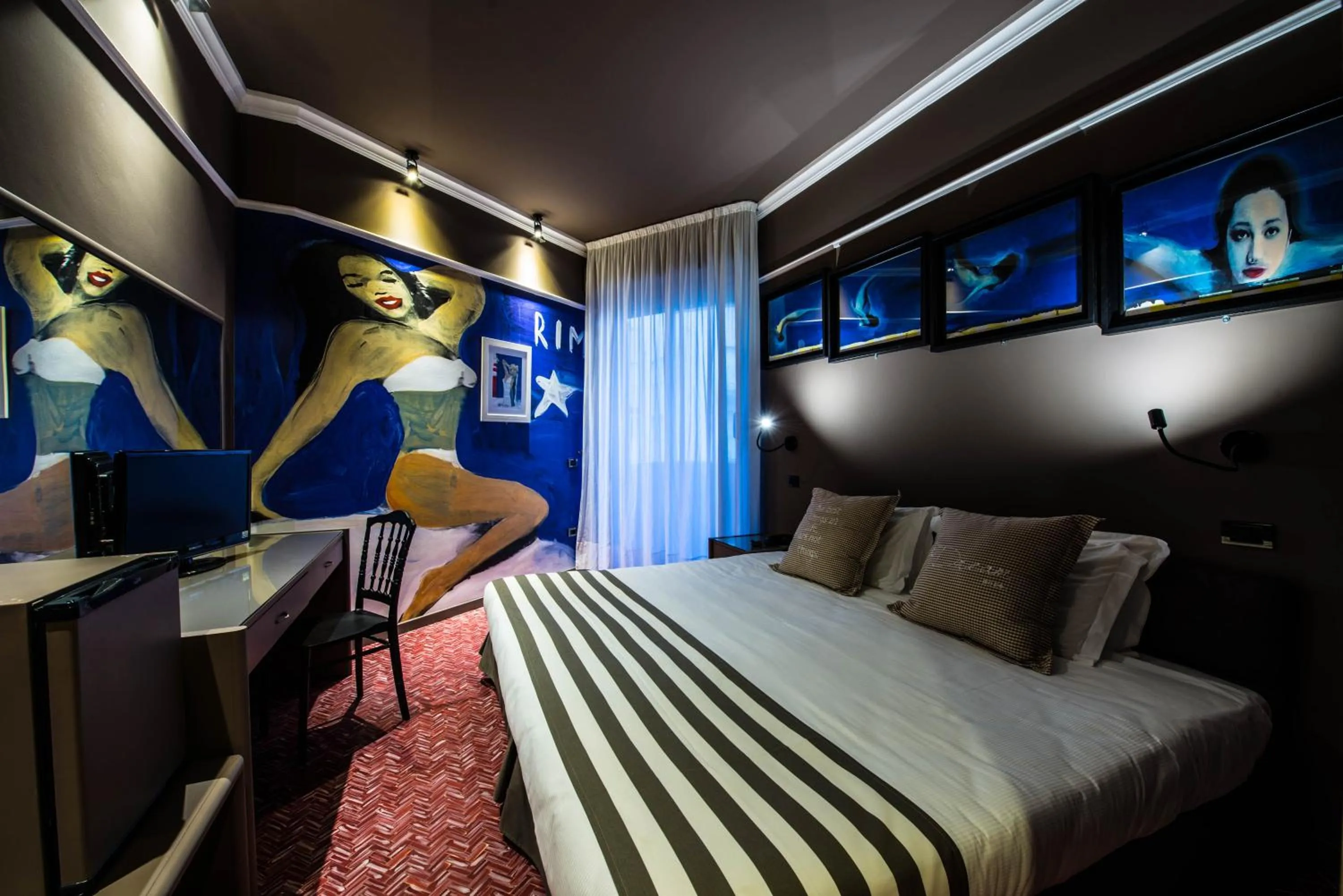 Bedroom, Bed in Admiral Art Hotel