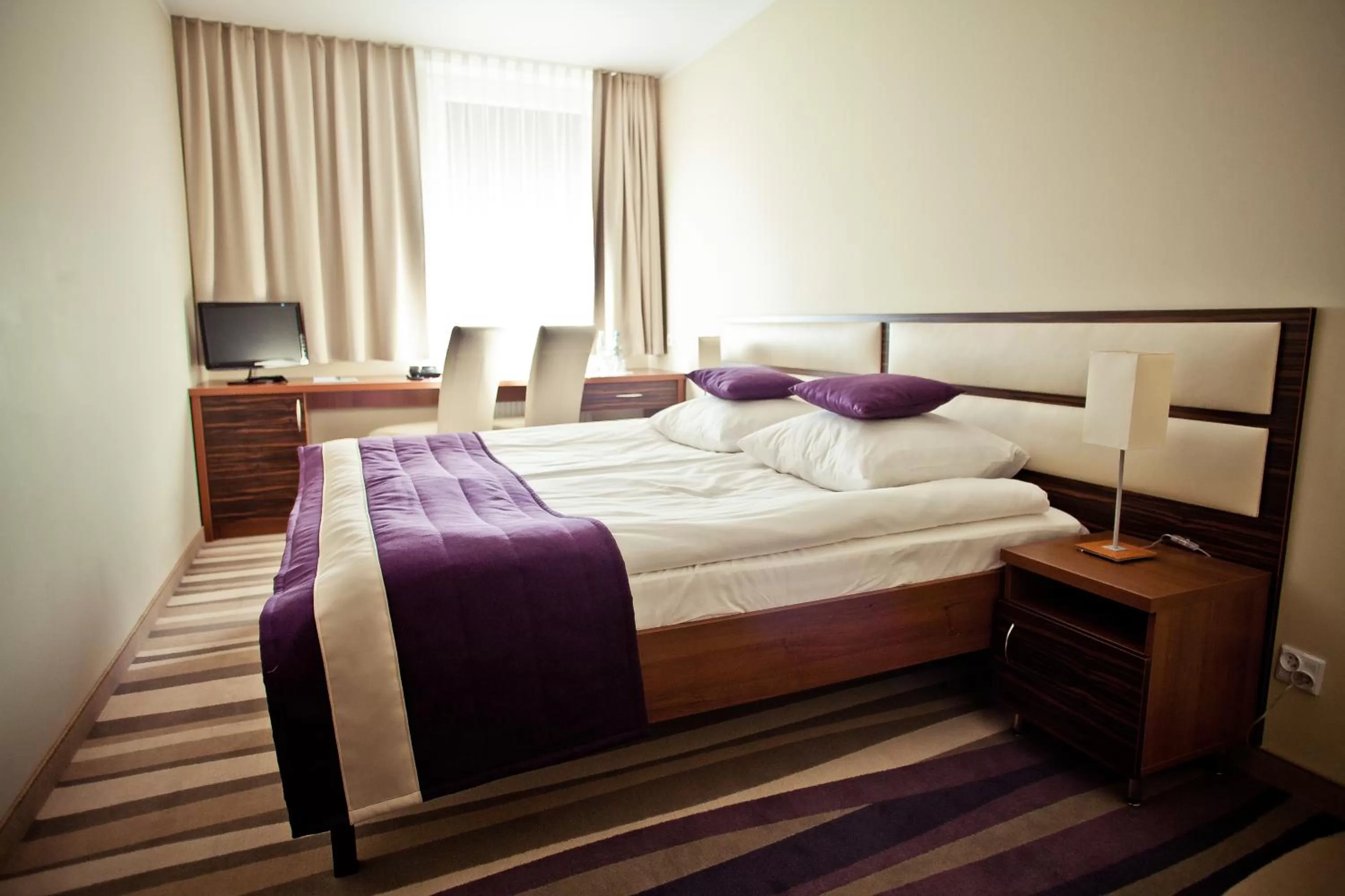 Bedroom, Bed in Hotel Mazovia Airport Modlin