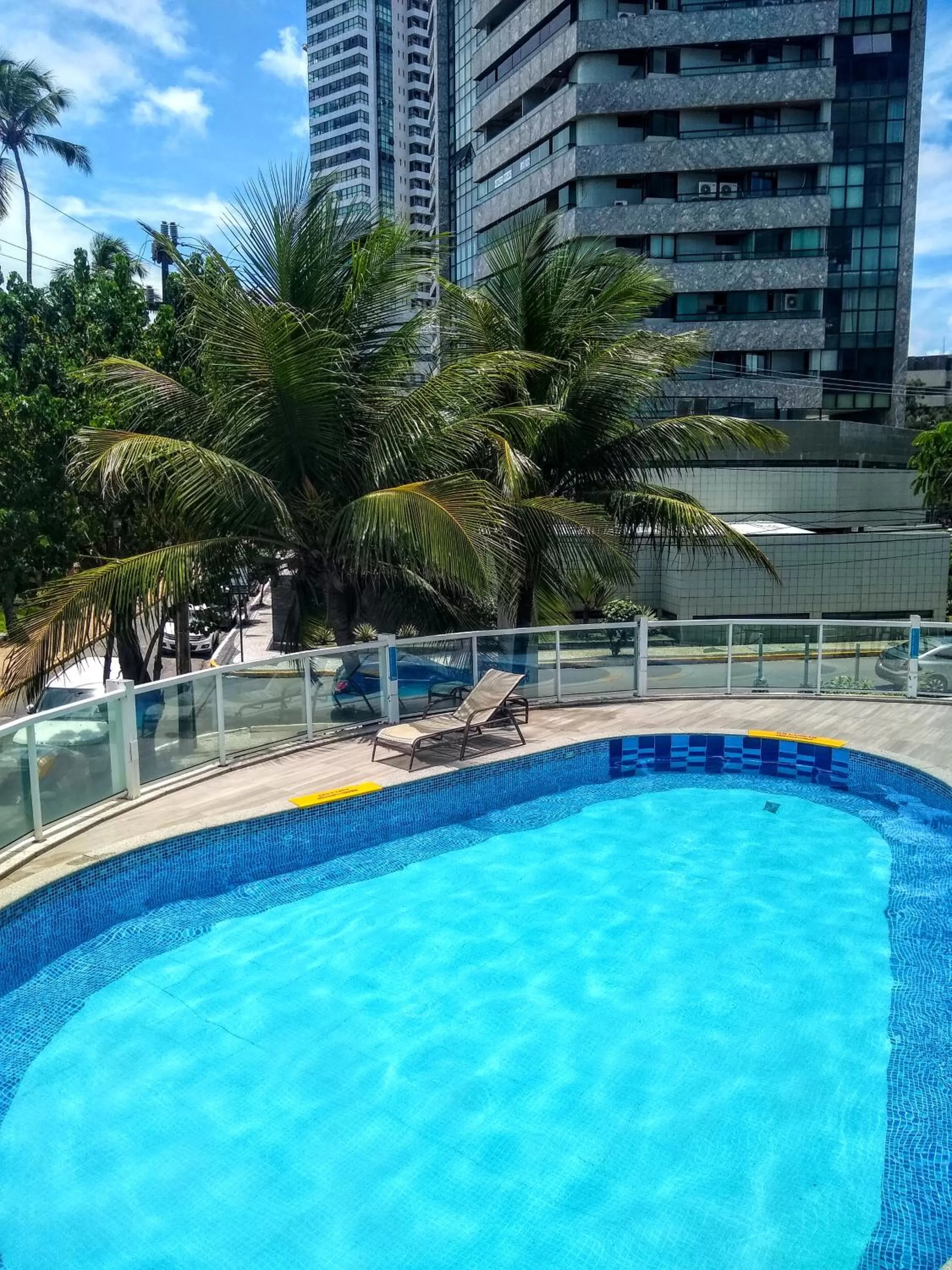 Swimming pool in Radisson Recife