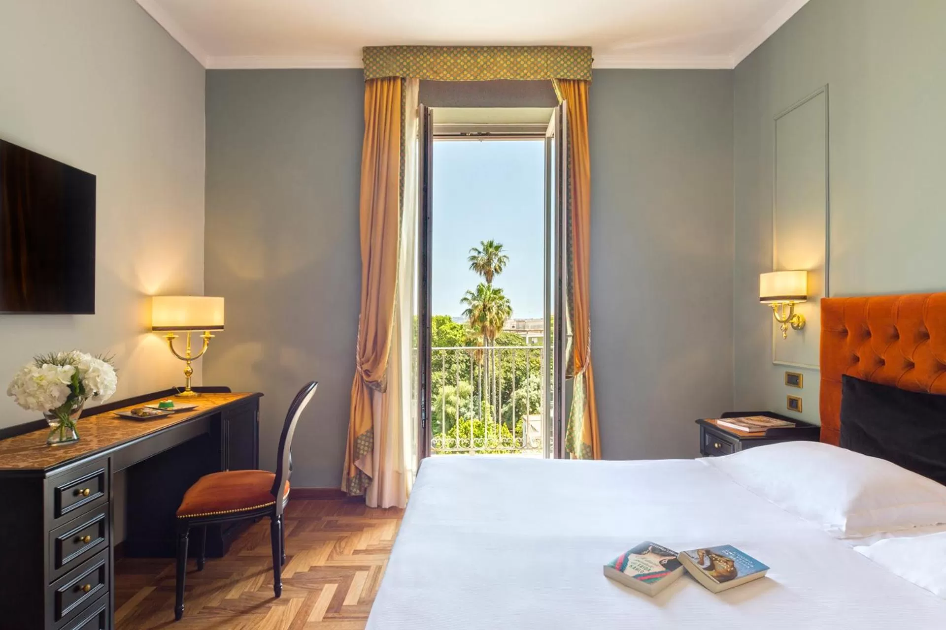 Superior Double or Twin Room in Grand Hotel Villa Politi
