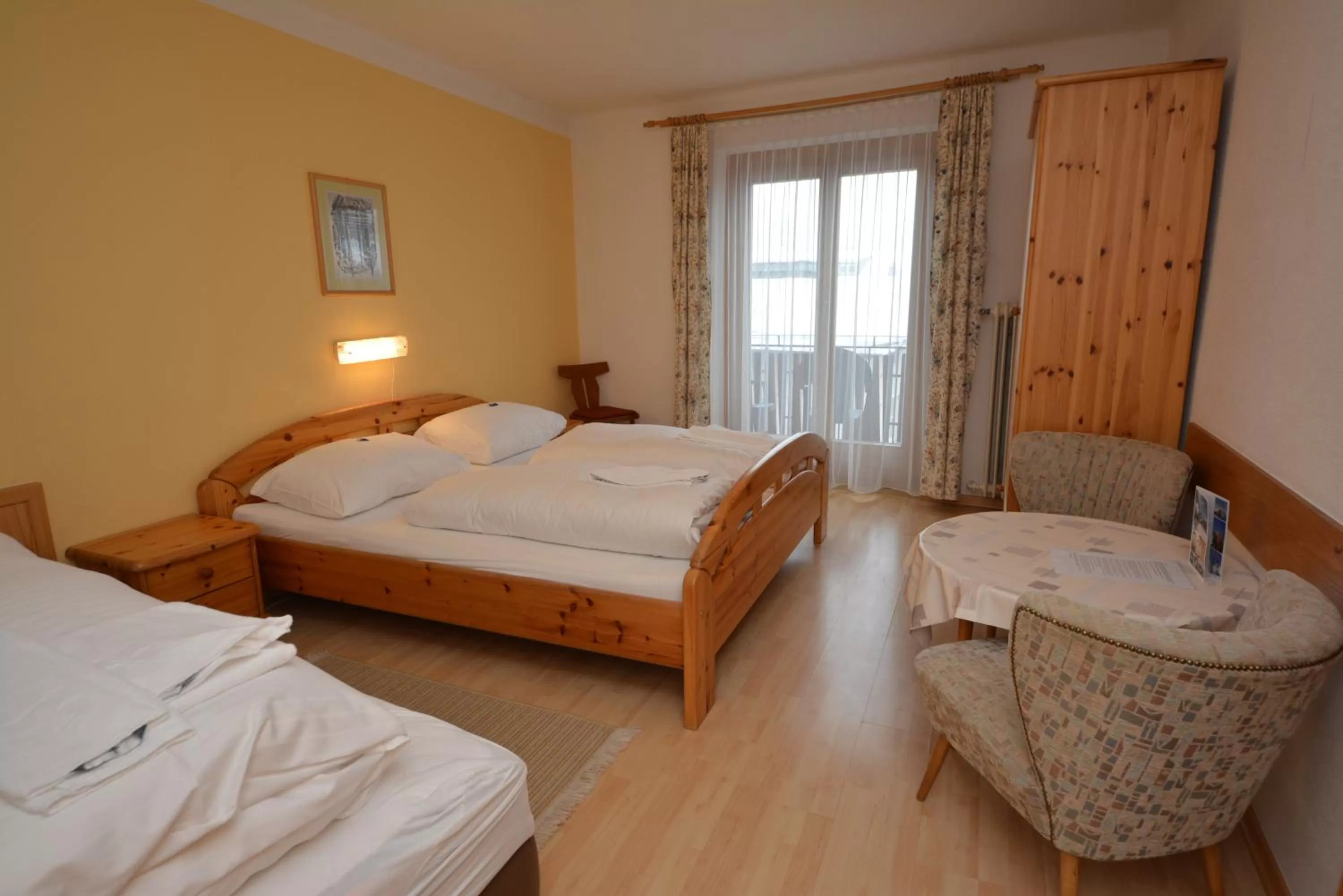 Bedroom, Bed in Haus Kleineisen by Châtel Reizen