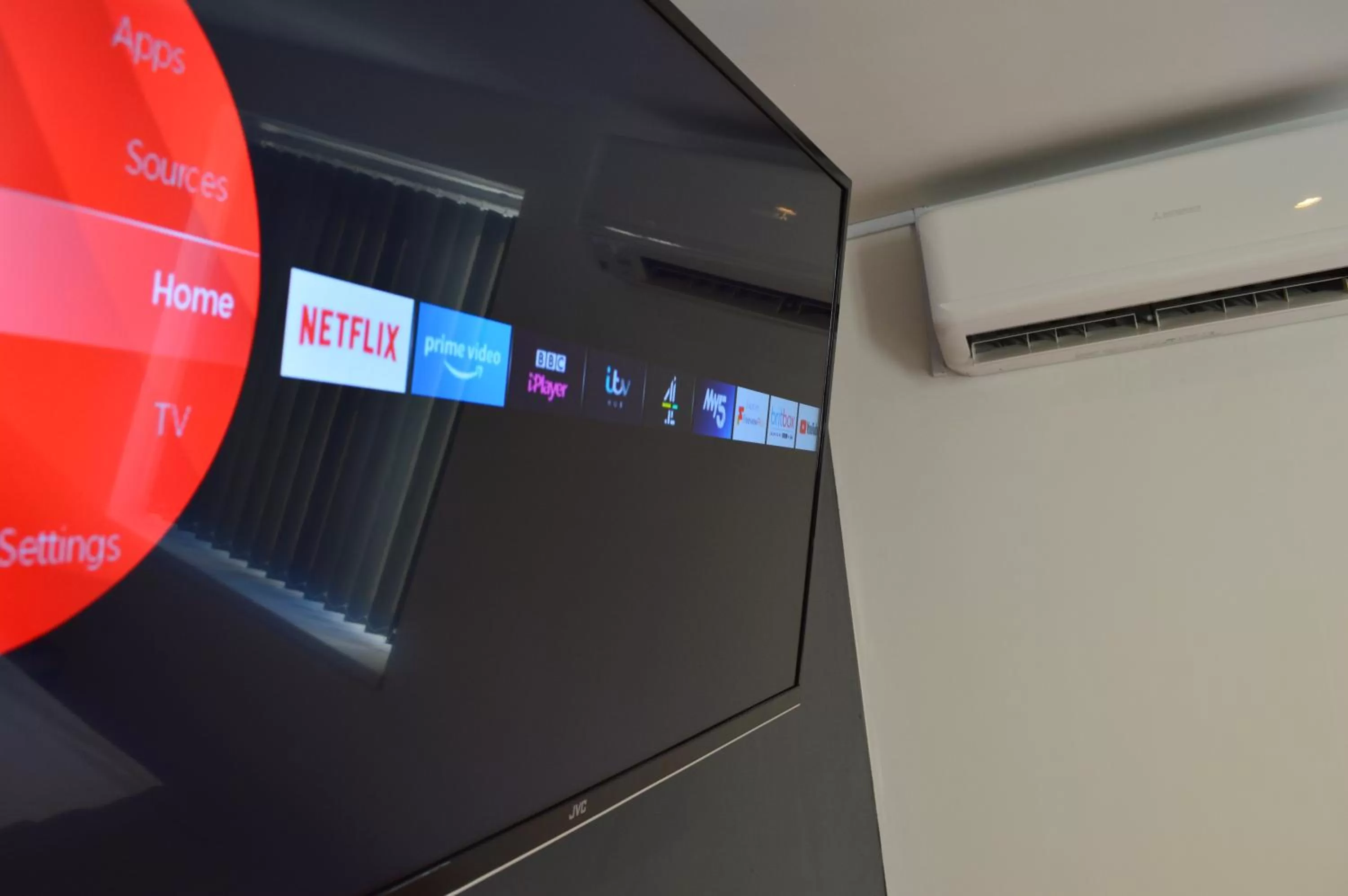 TV and multimedia in Bell Gate House