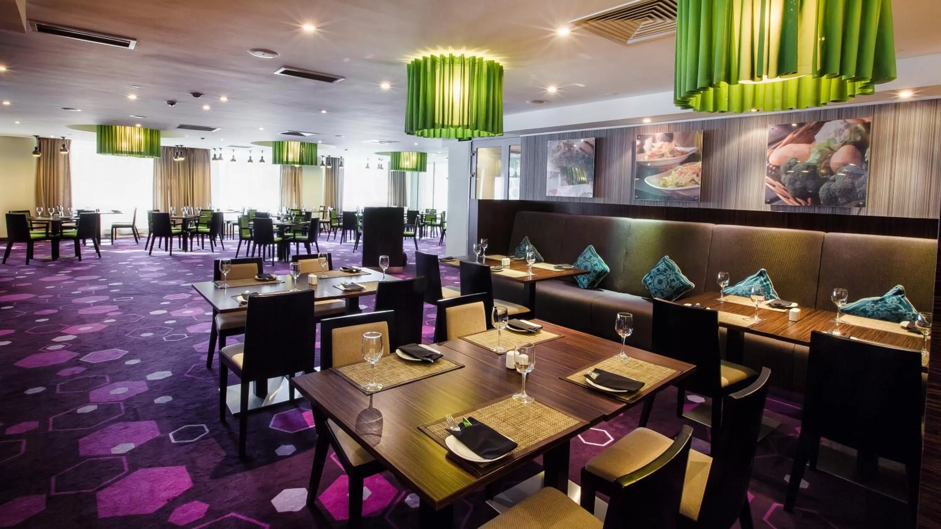 Restaurant/places to eat in Park Inn by Radisson Hotel Astana