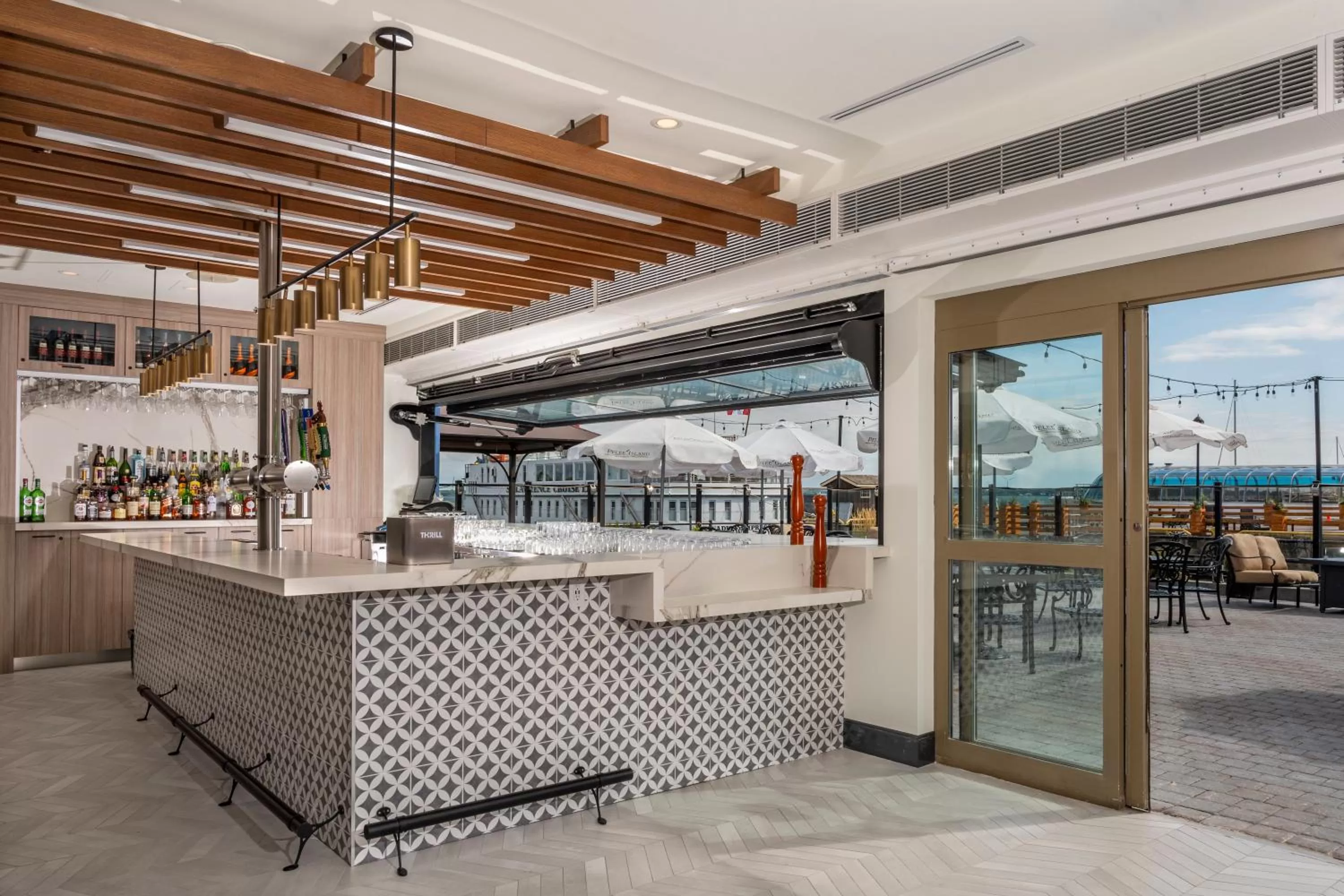 Restaurant/places to eat in Holiday Inn Kingston - Waterfront by IHG