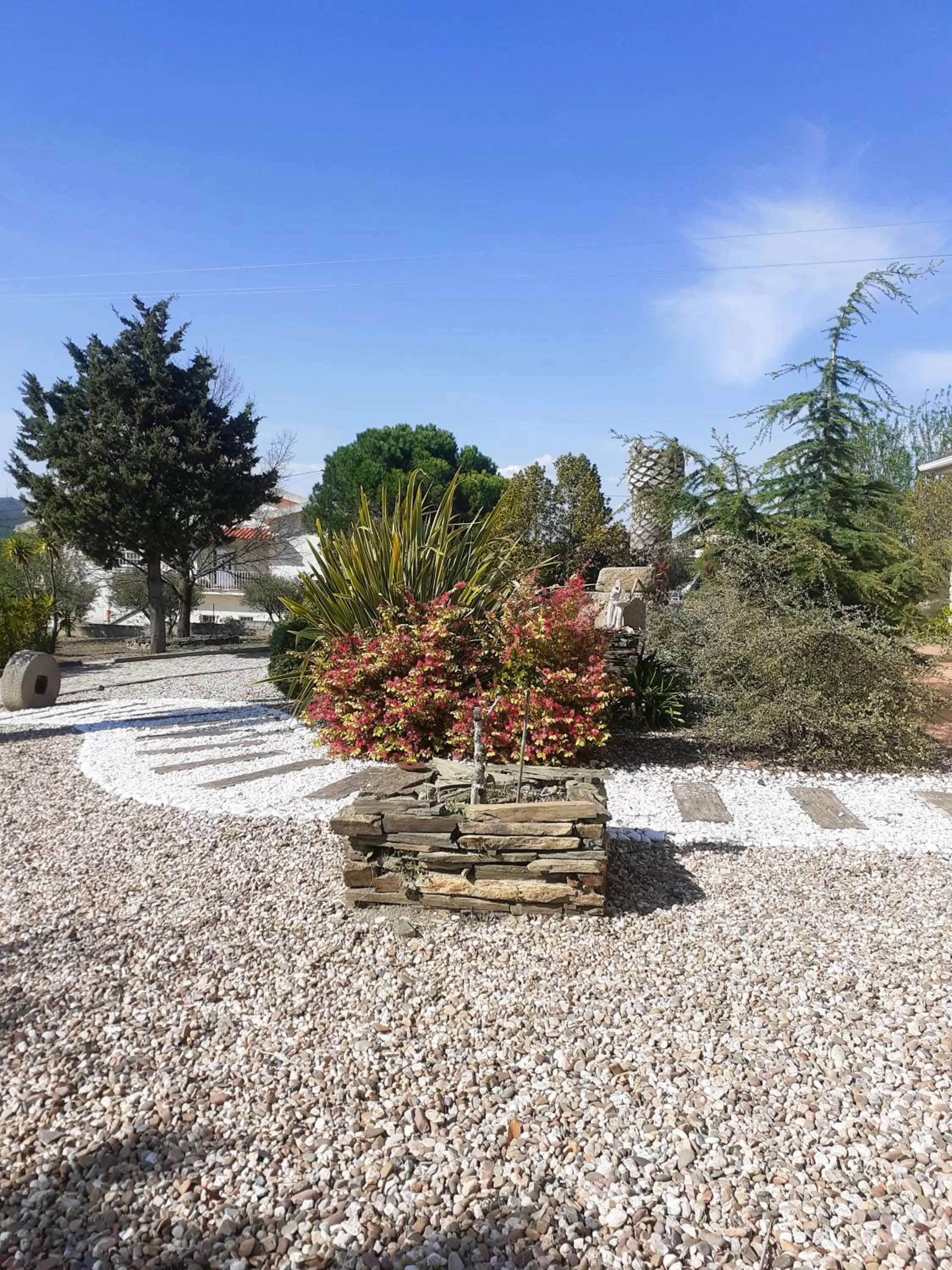 Garden in A Flor da Rosa