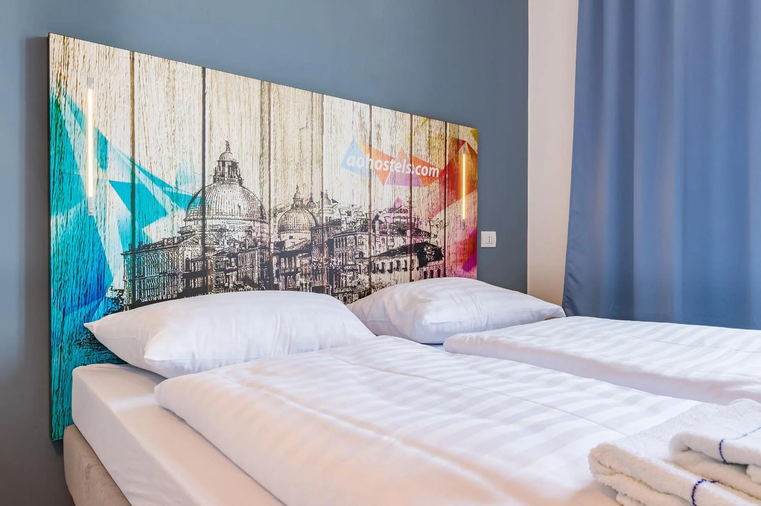 Twin room for Single use in a&o Hostel Venezia Mestre