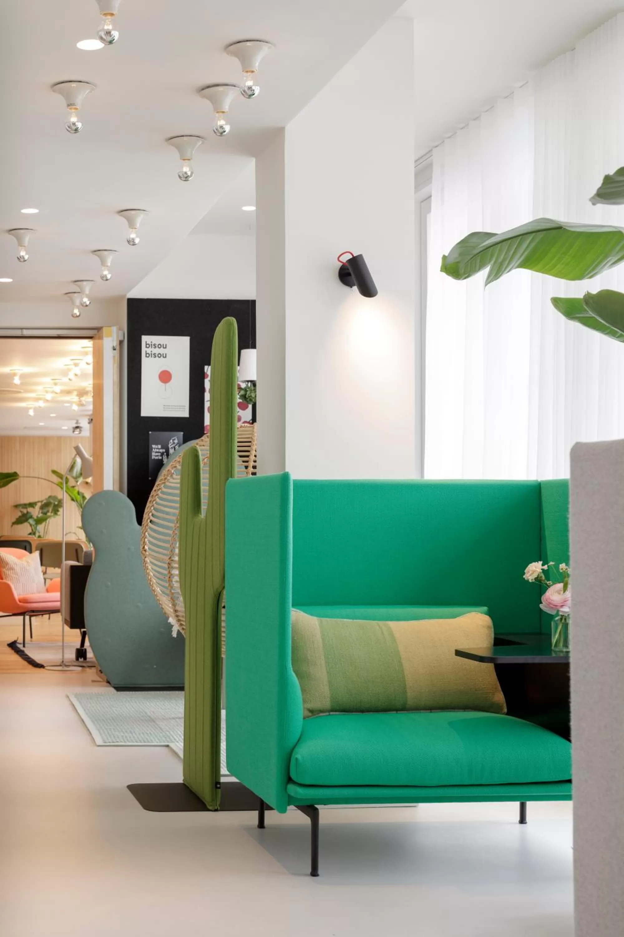 Meeting/conference room in Zoku Paris