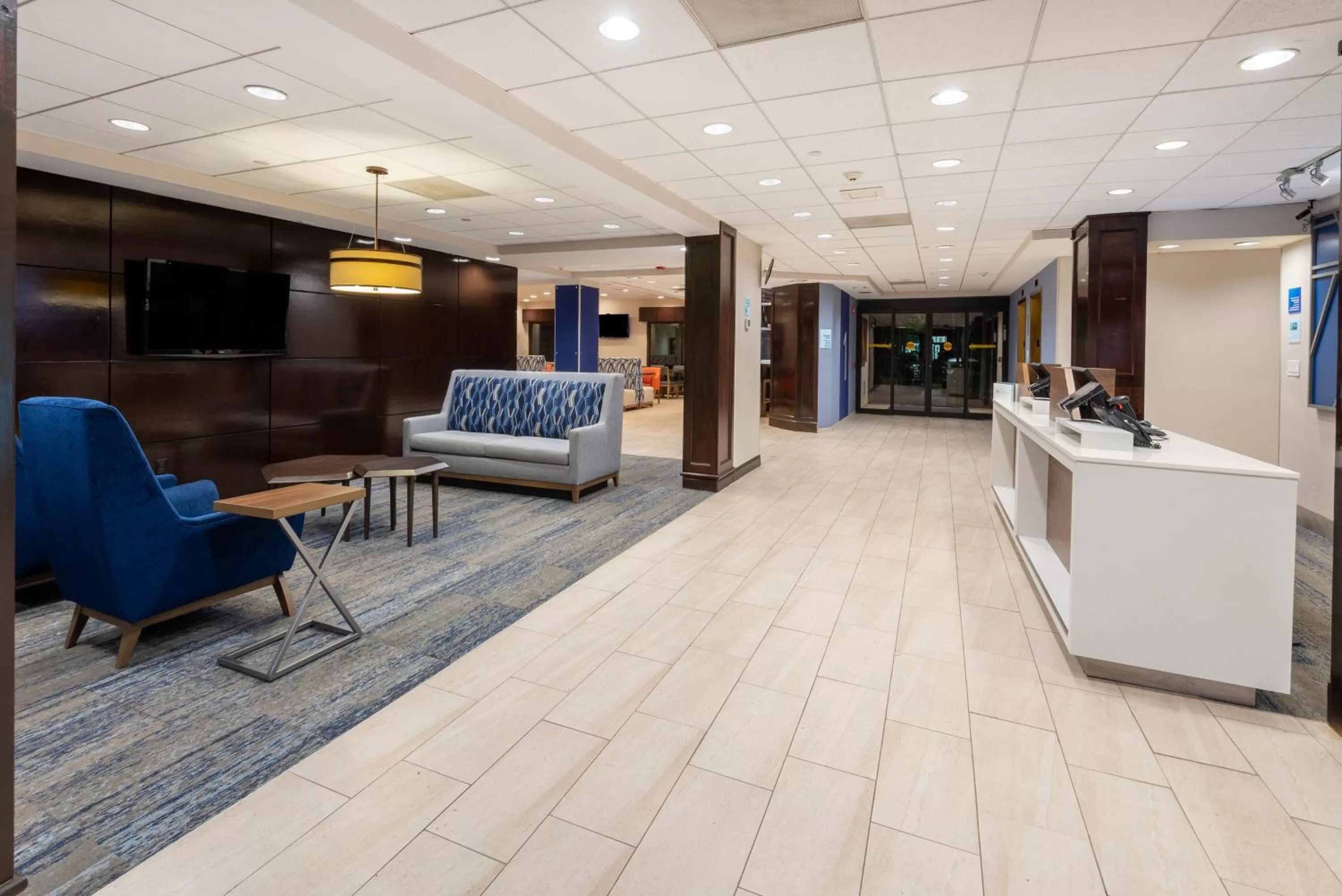 Property building in Holiday Inn Express Philadelphia NE-Bensalem by IHG