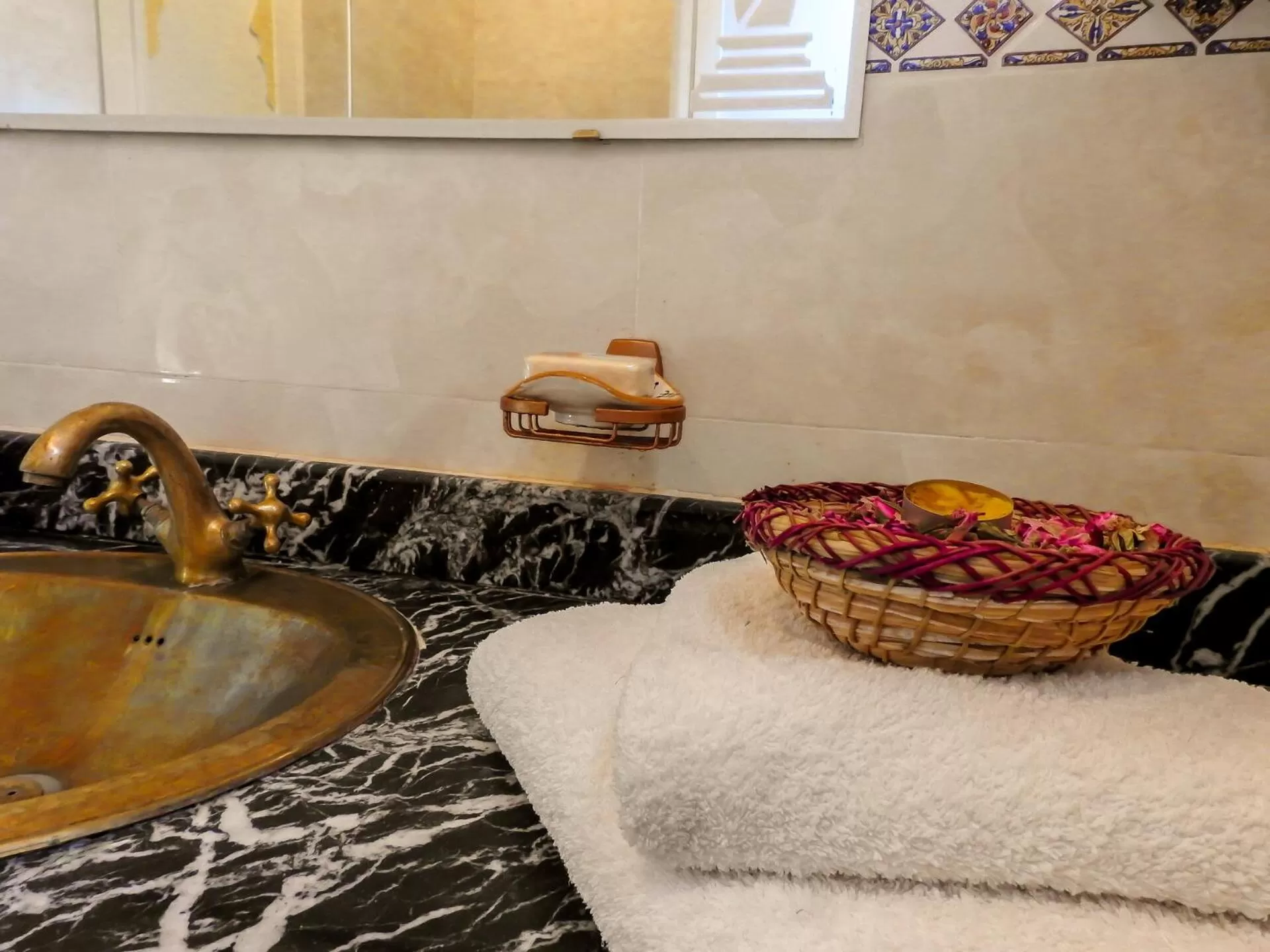 Bathroom in Le Bleu House