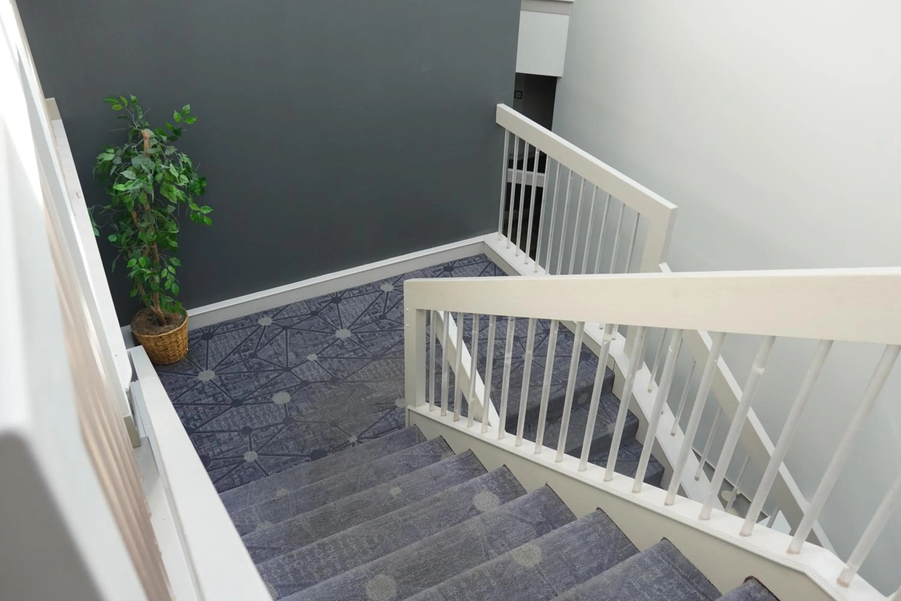 Property building in American Inn & Suites