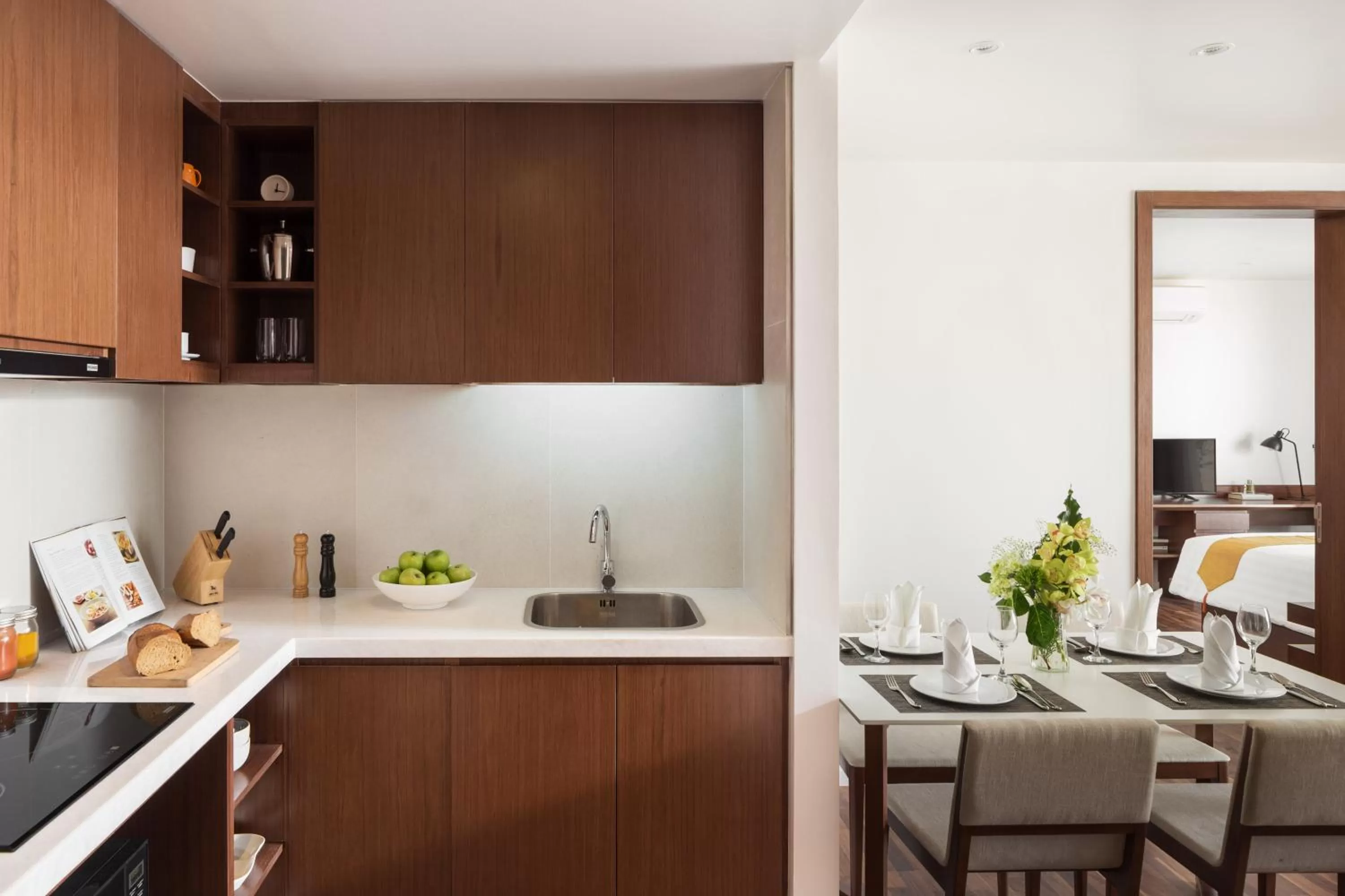 Kitchen or kitchenette in Hotel Emion Phnom Penh