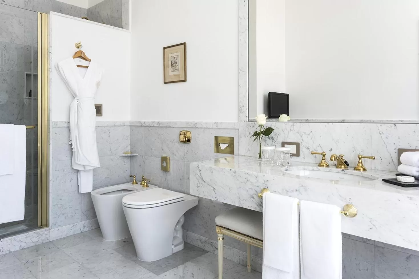 Bathroom in Alvear Palace Hotel - Leading Hotels of the World