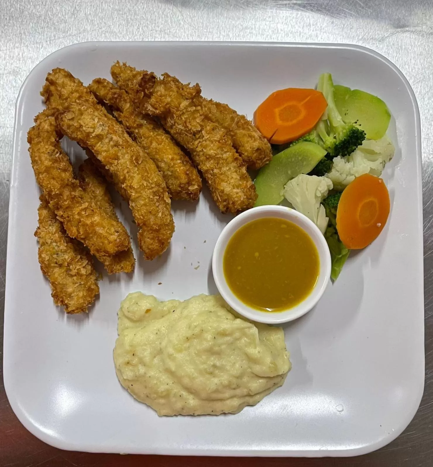 Restaurant/places to eat, Food in Sunshine View Hotel and Restaurant