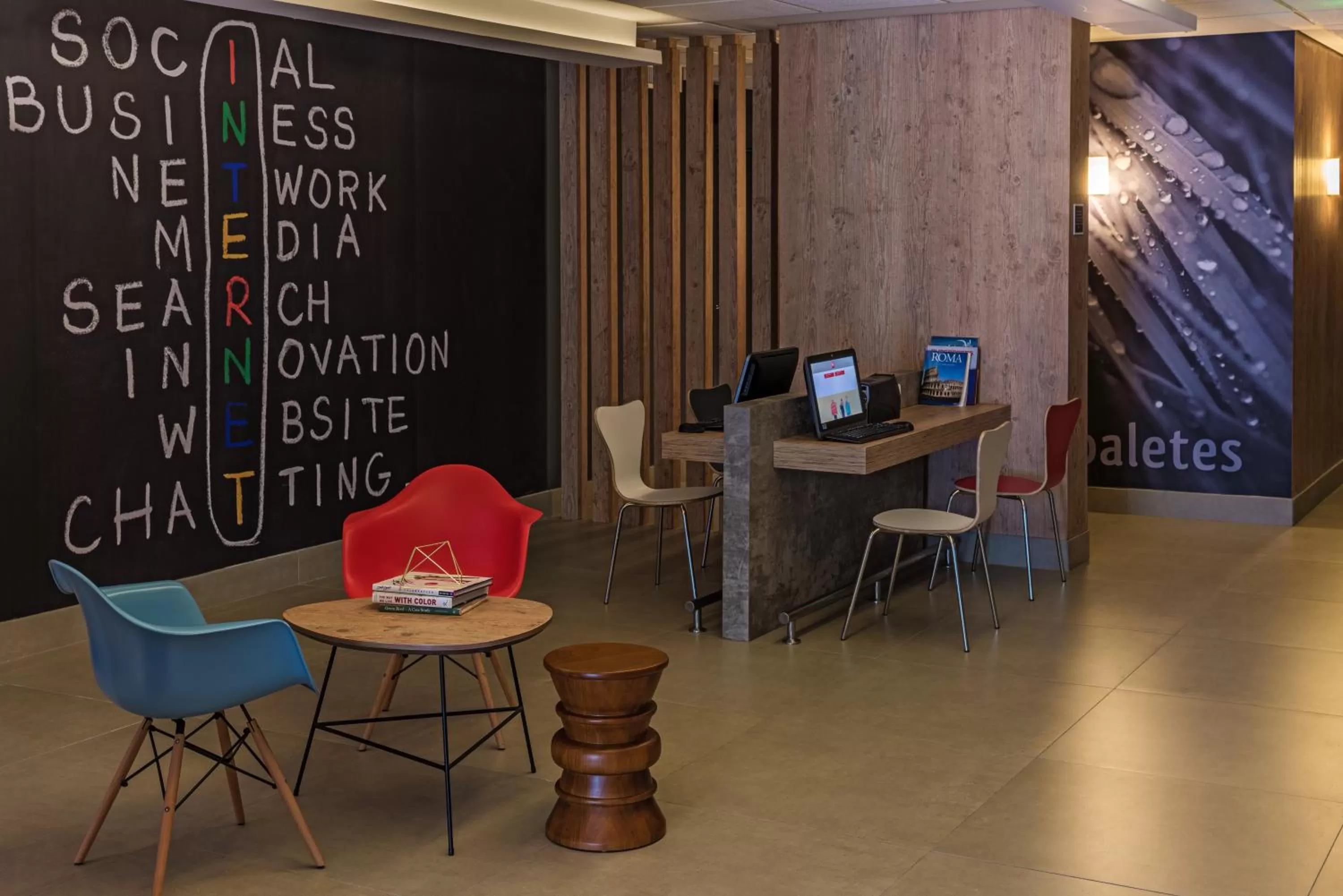 TV and multimedia in ibis Santos Valongo