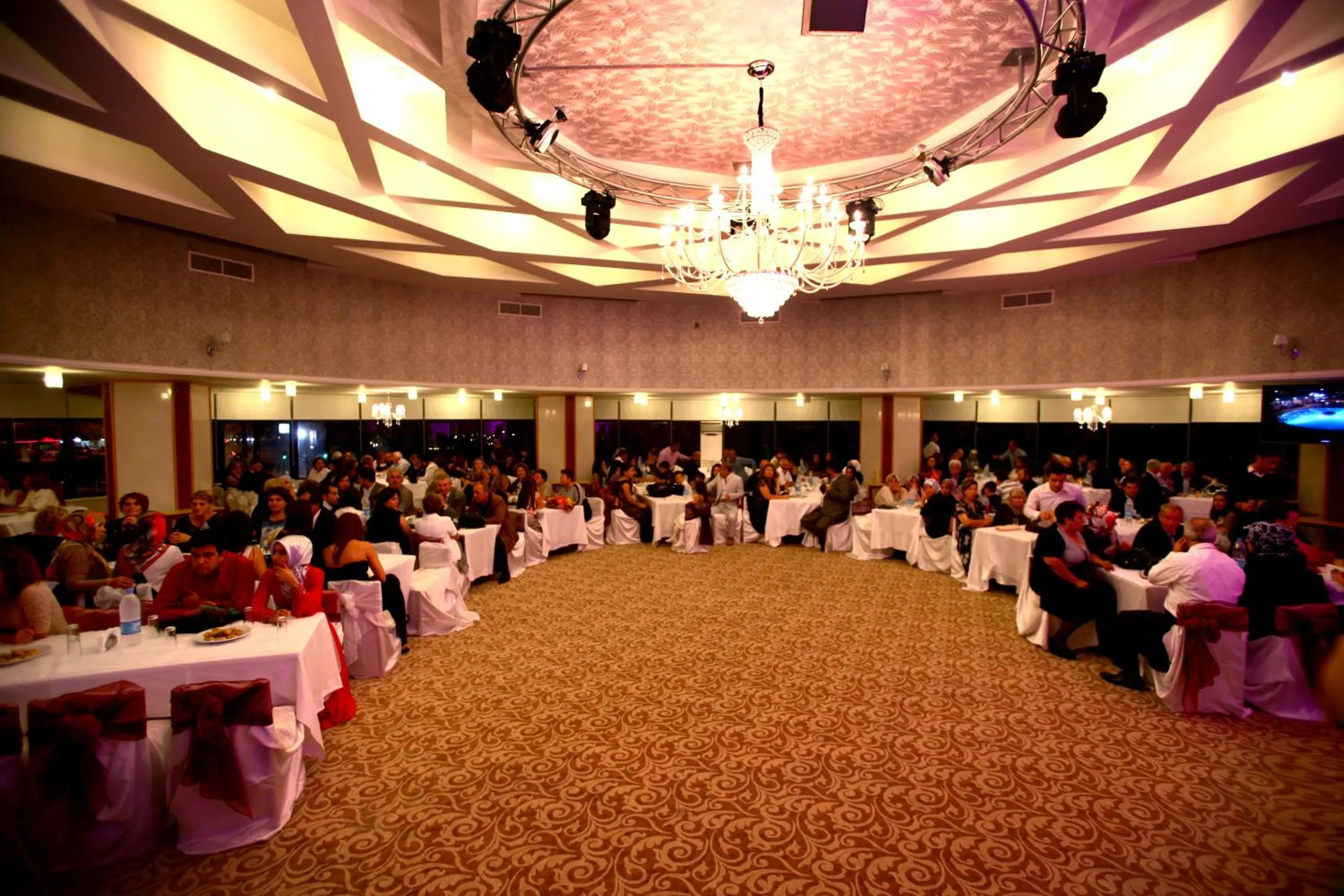 Activities in Cender Hotel