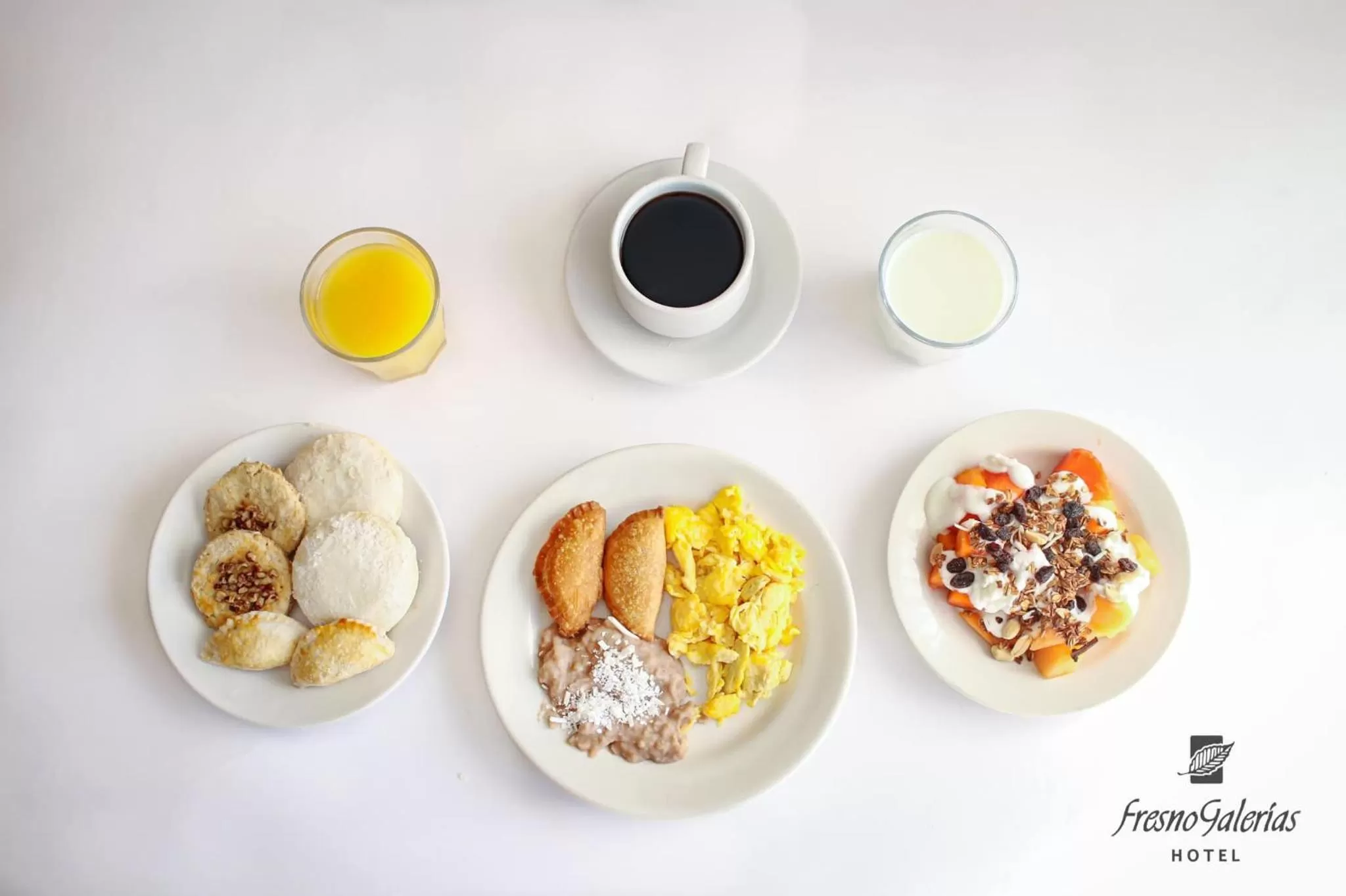 Breakfast in Fresno Galerias