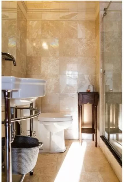 Bathroom in Northern Lights Mansion