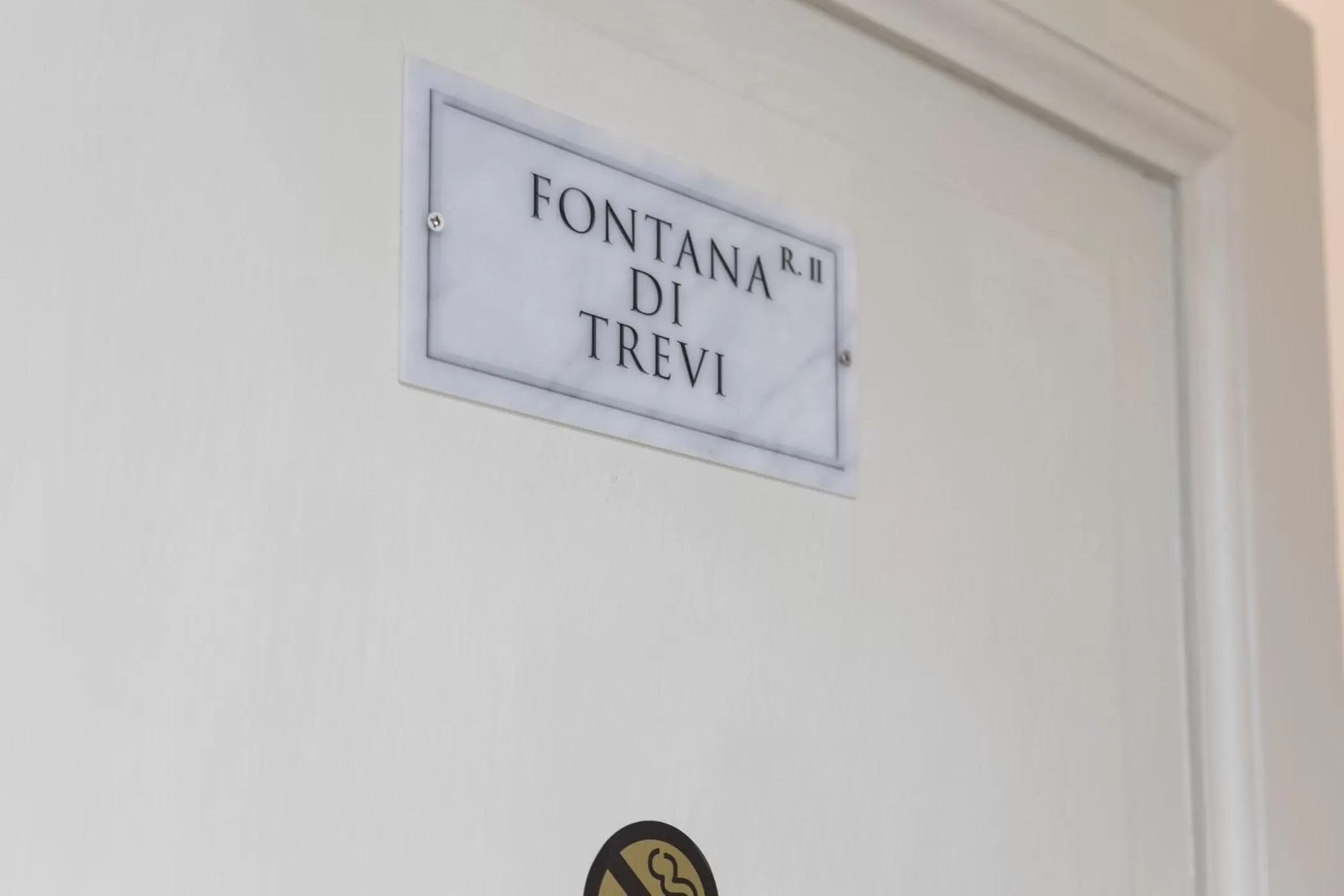 Logo/Certificate/Sign in La Maison Dell'Orologio