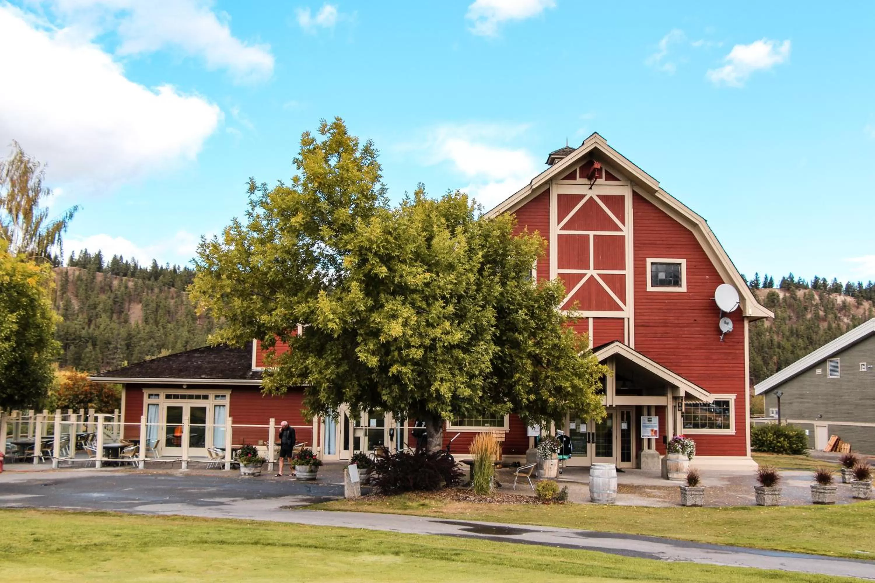 Property building in St. Eugene Golf Resort & Casino