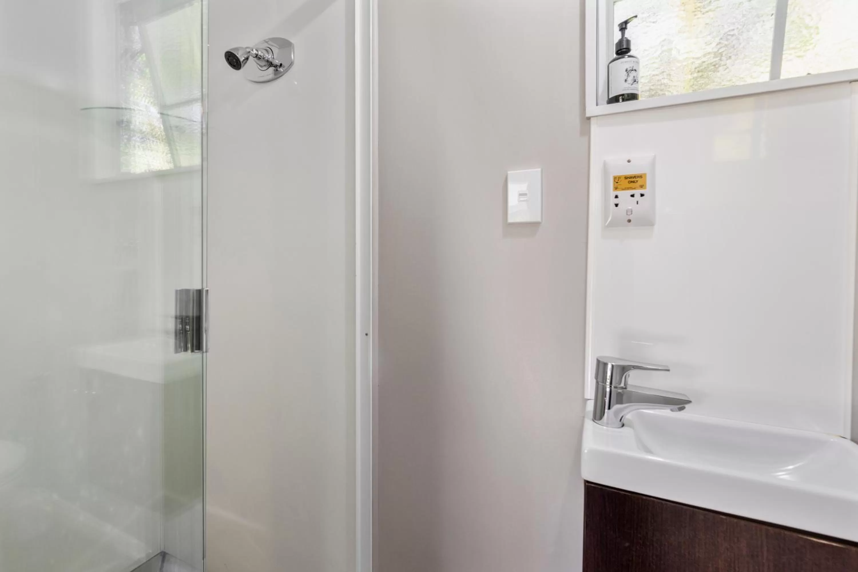 Bathroom in Sportsmans Lodge Turangi